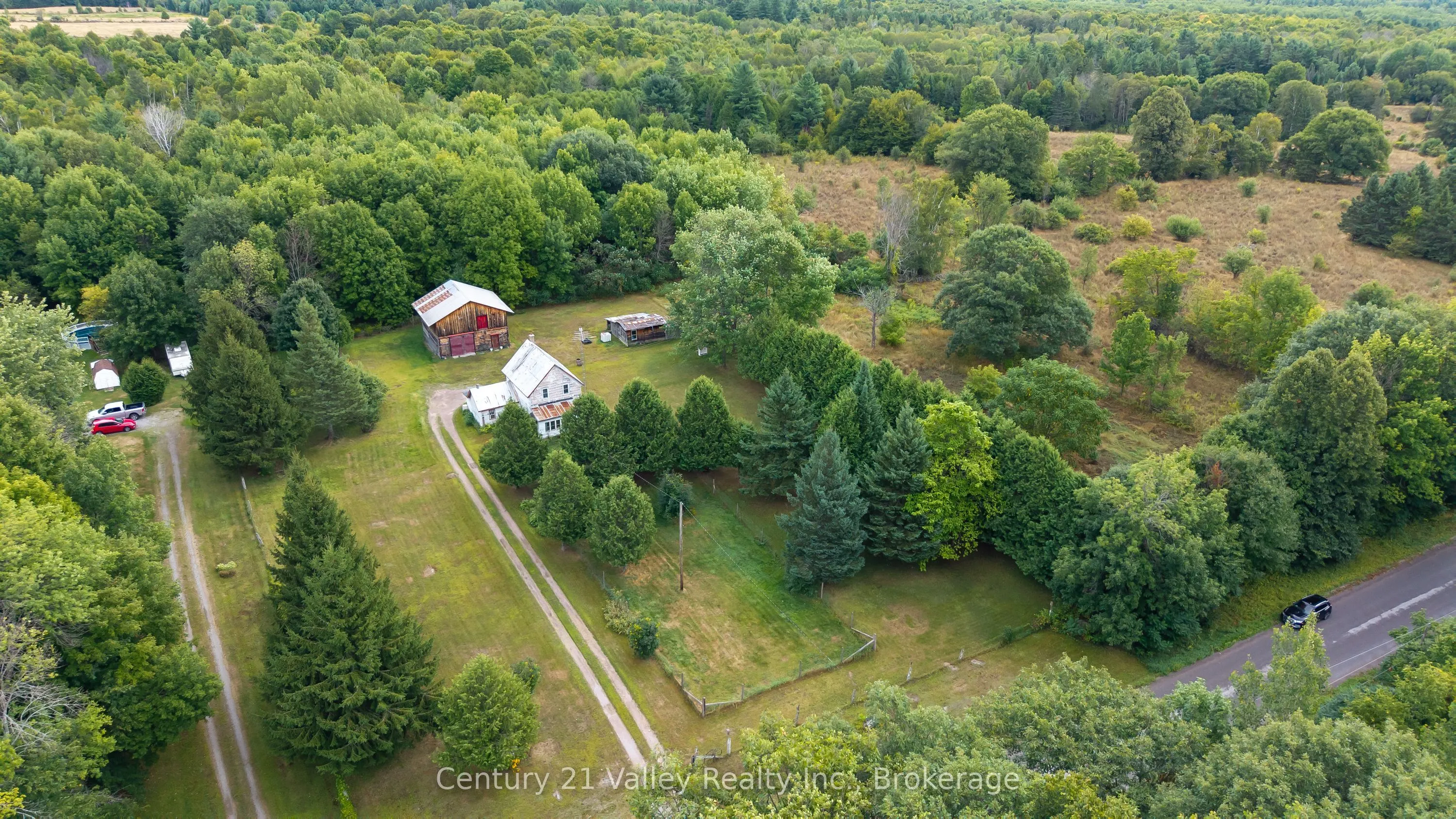 718 Crooked Rapids Road