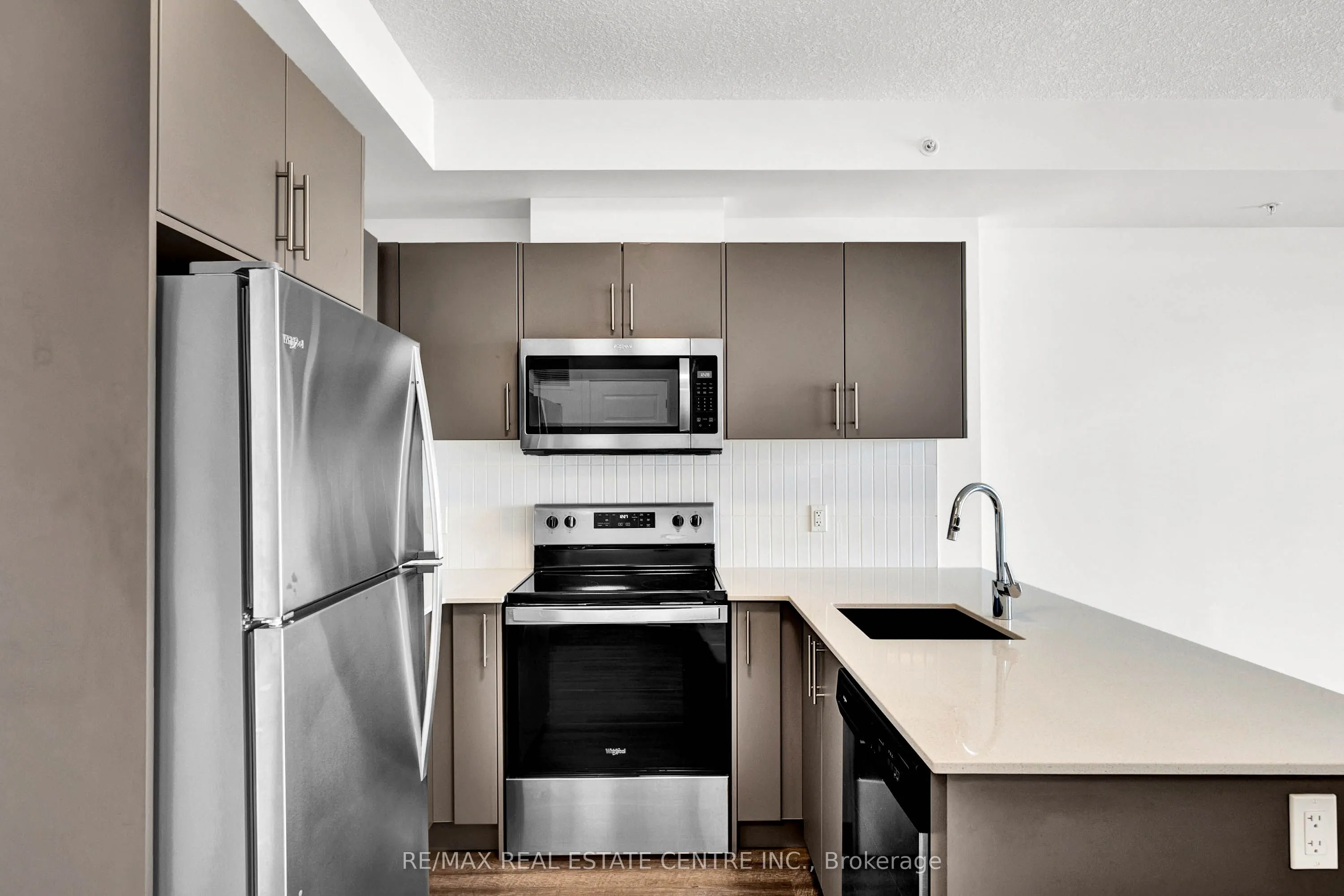 107 Roger Street, #503