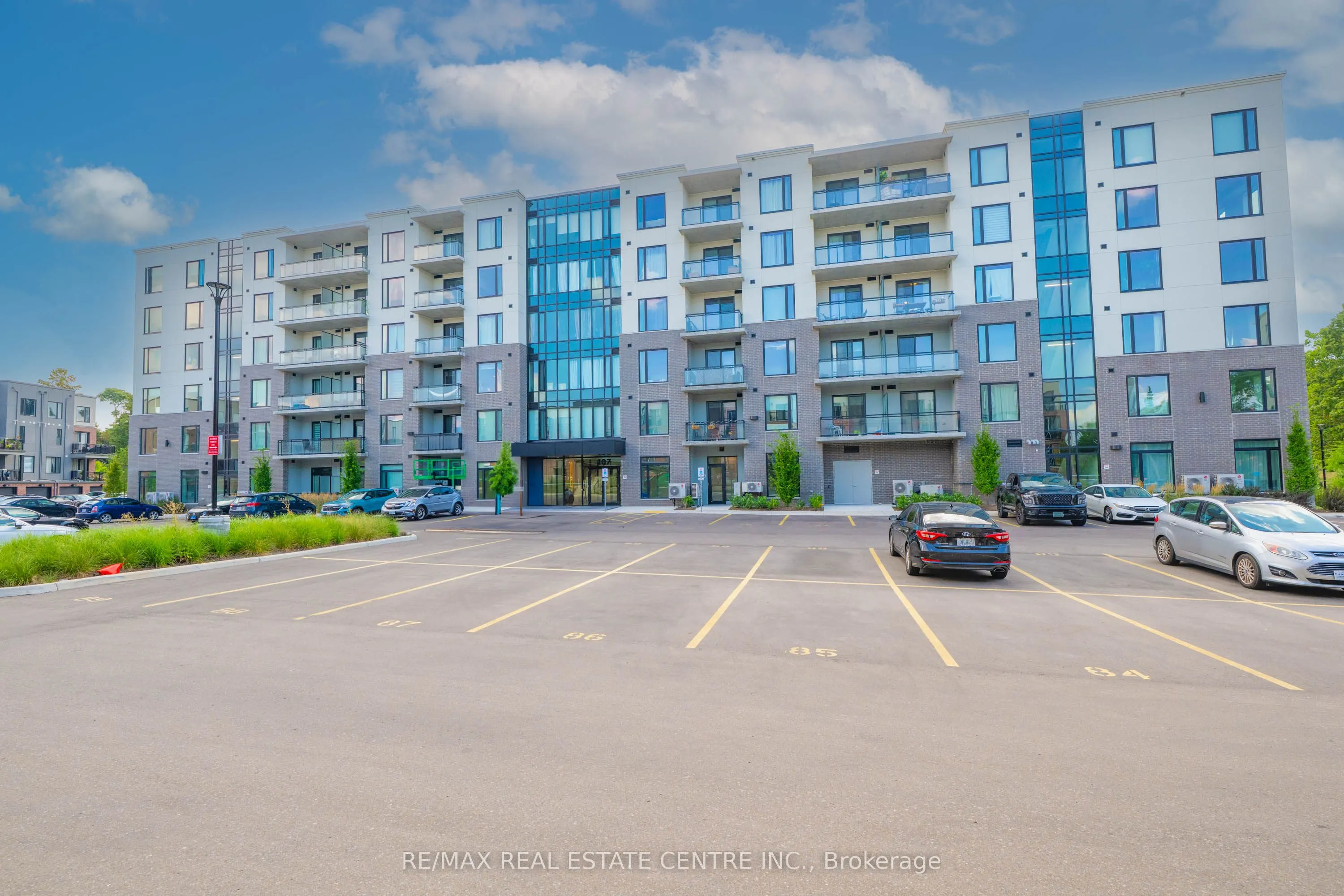 107 Roger Street, #503