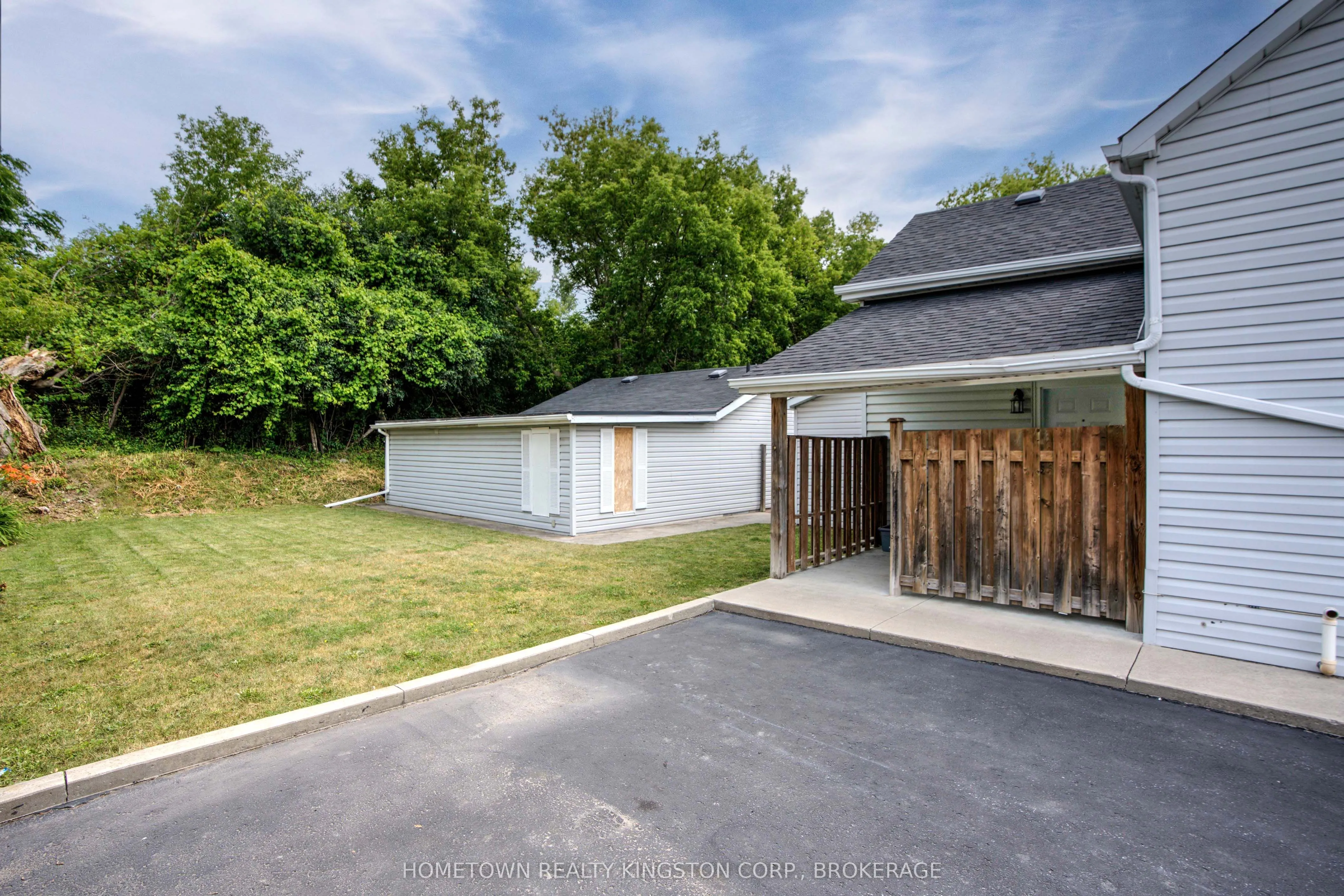 41 Hickson Avenue