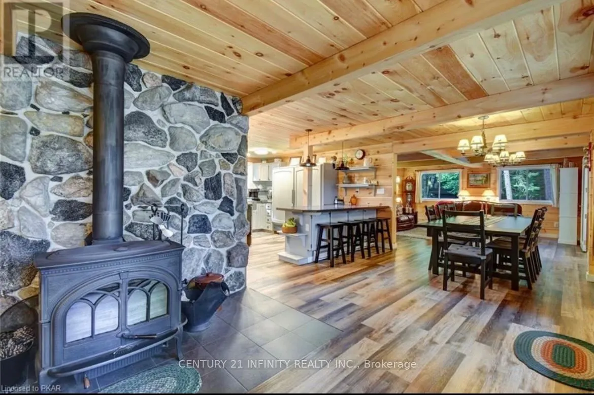 1124 Dam Road