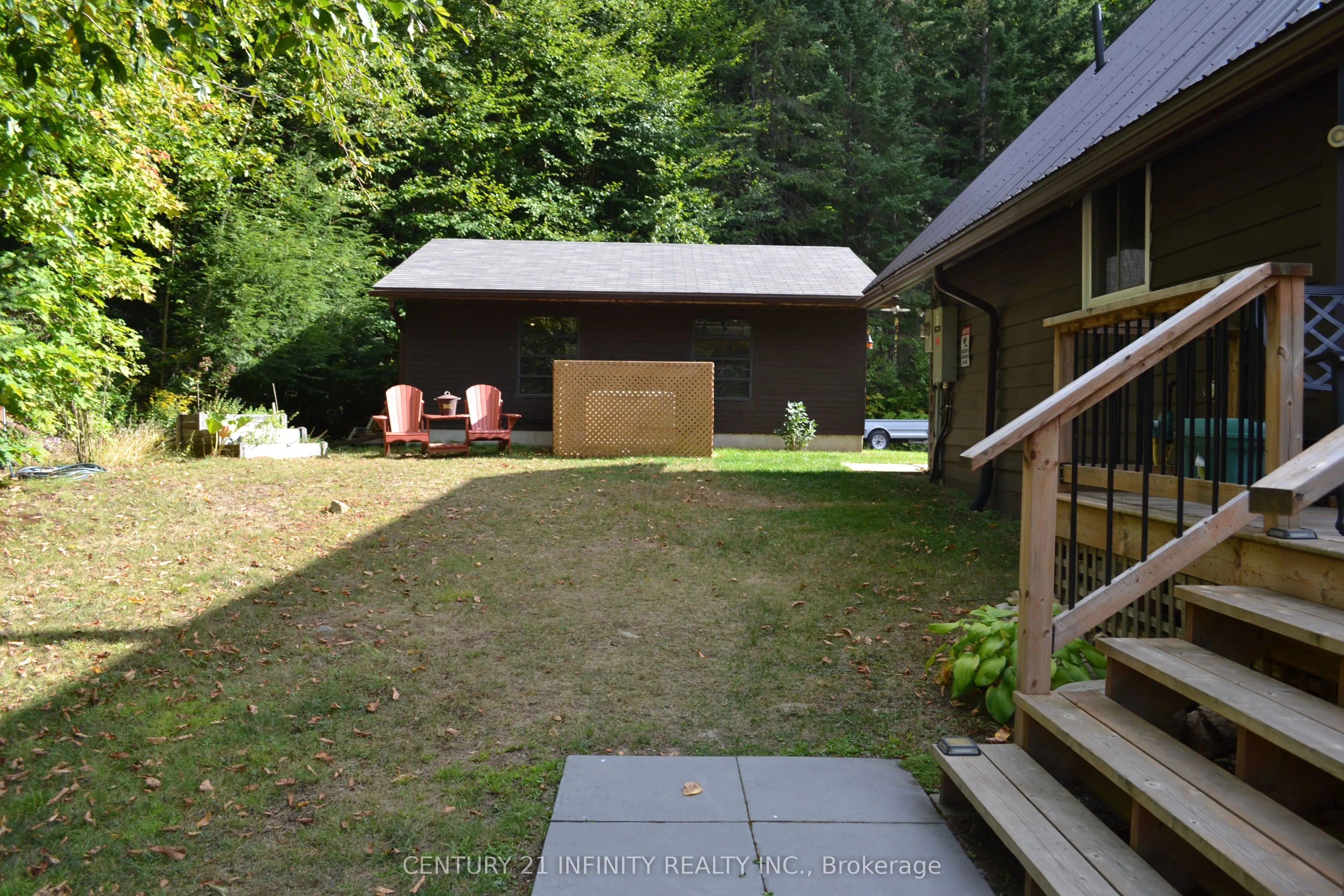 1124 Dam Road