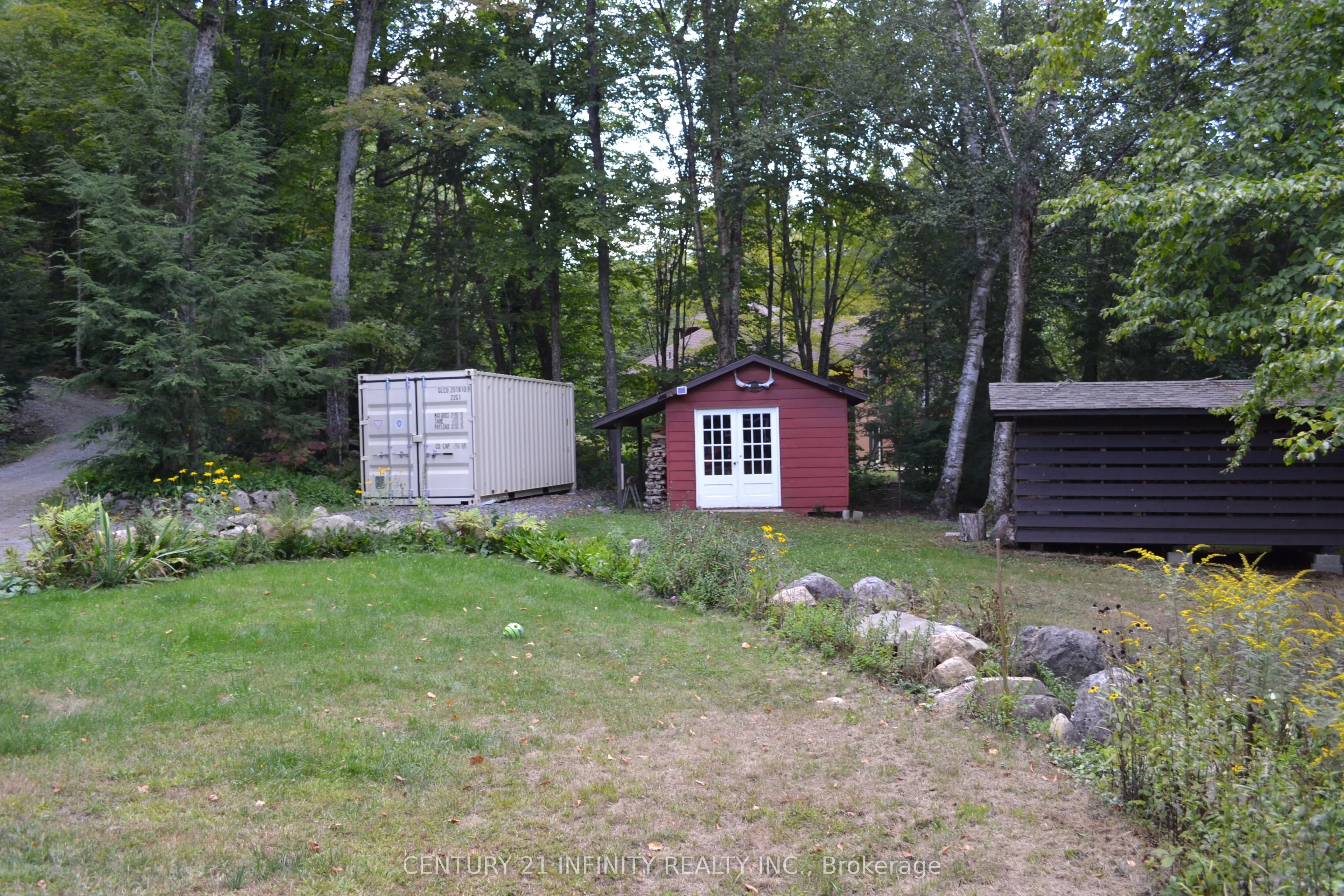 1124 Dam Road