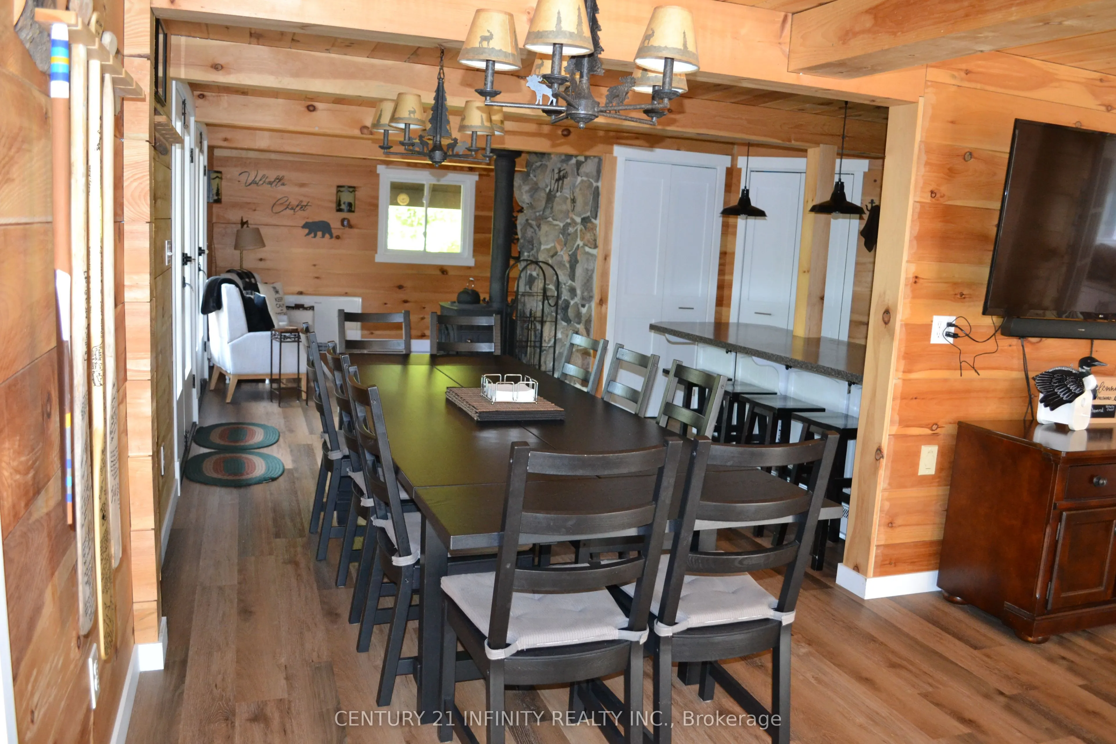 1124 Dam Road