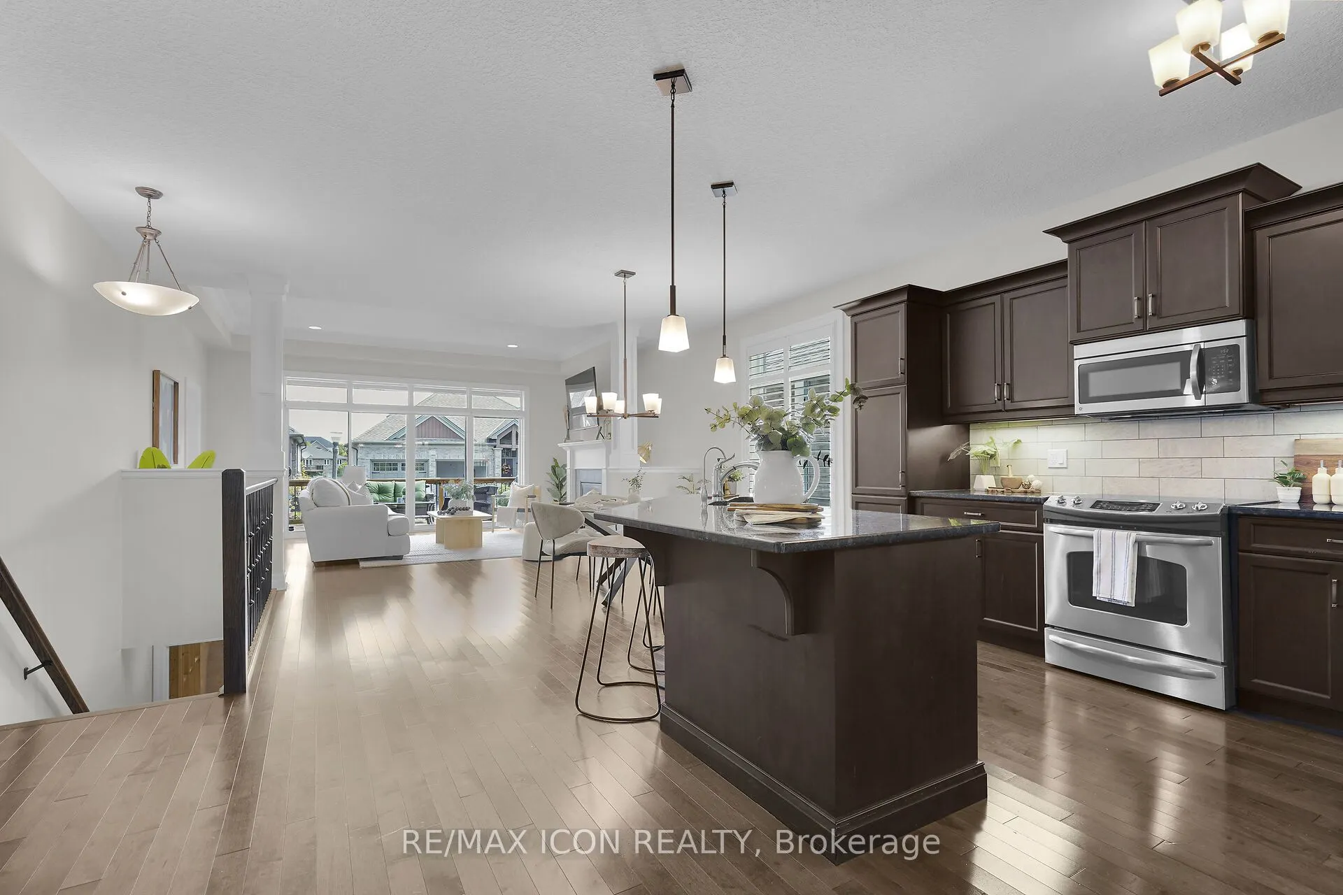 3278 Colonel Talbot Road, #33