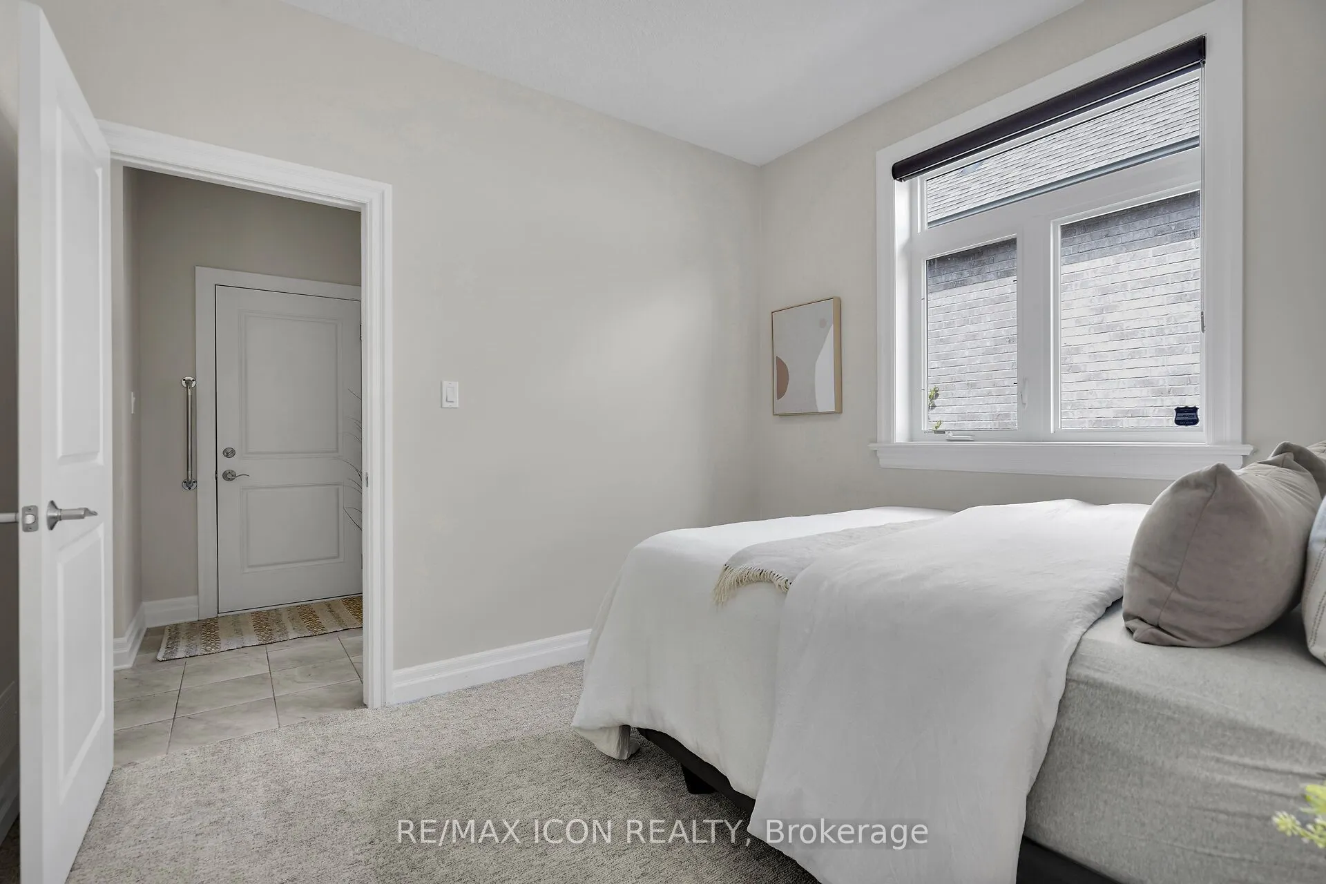 3278 Colonel Talbot Road, #33
