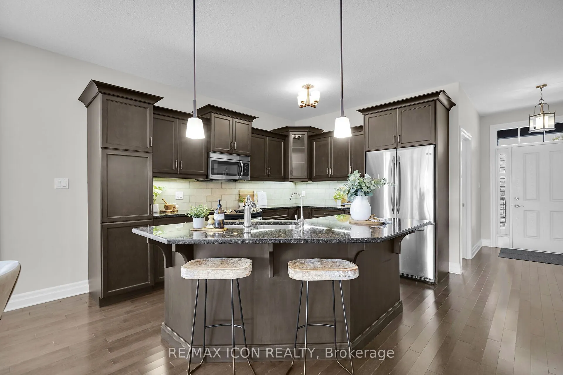 3278 Colonel Talbot Road, #33