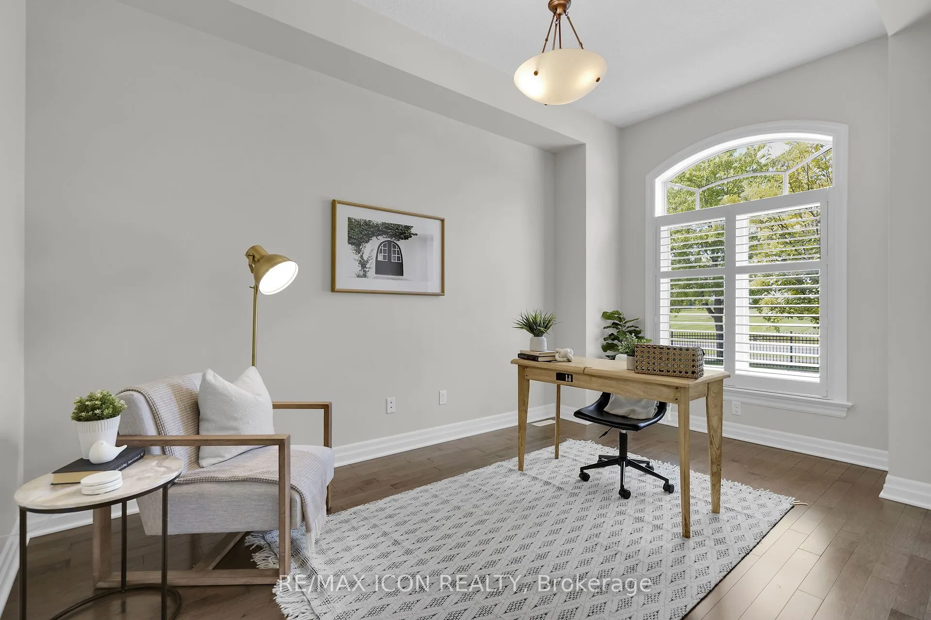 3278 Colonel Talbot Road, #33