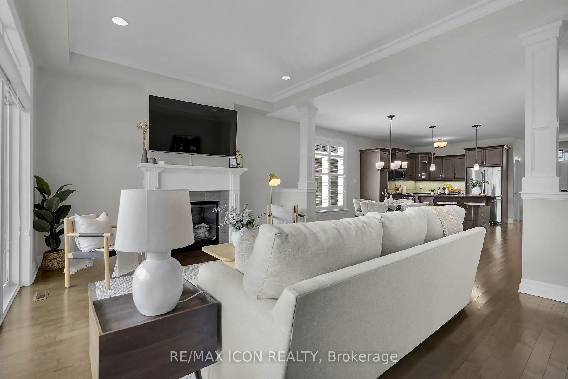 3278 Colonel Talbot Road, #33