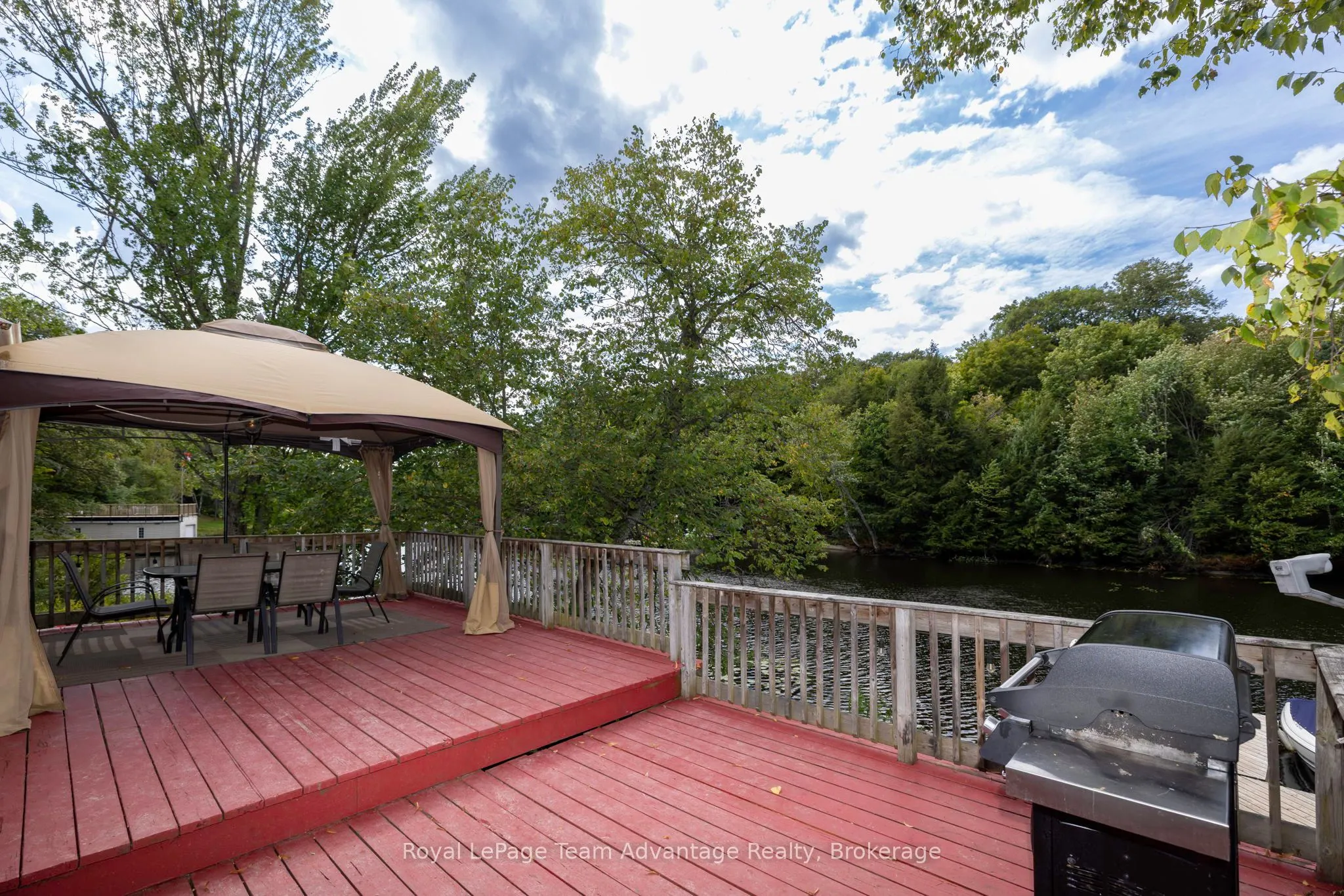 79 Mckellar Lake Road