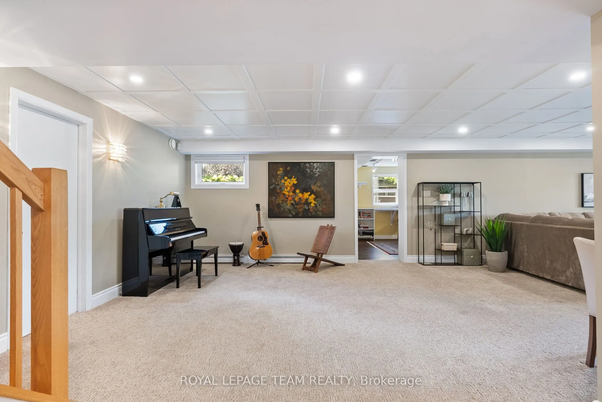 5409 Riverside Crescent