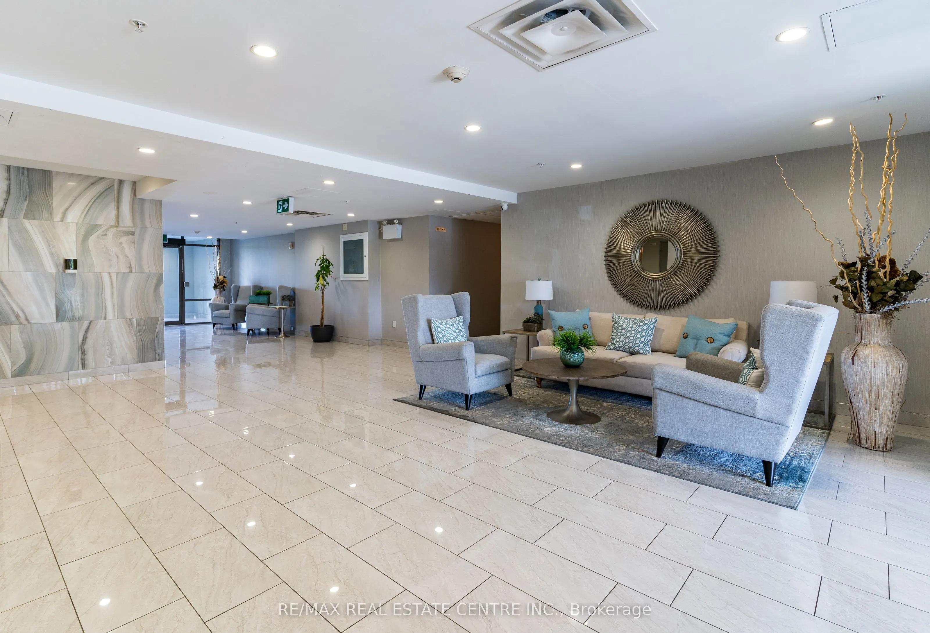 35 Southshore Crescent, #114