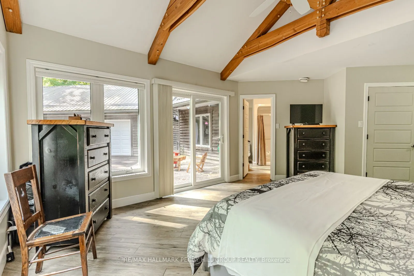 284 Lake Dalrymple Road