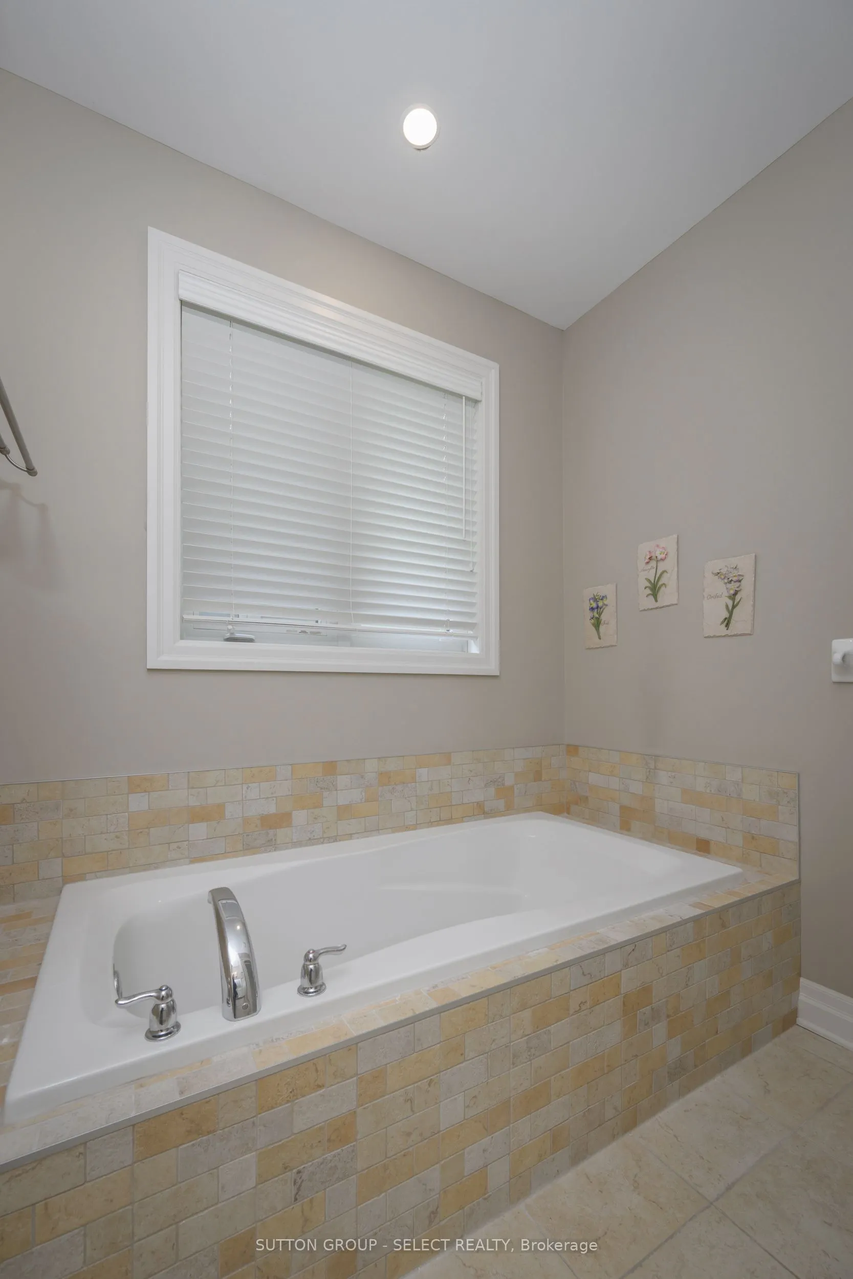 124 North Centre Road, #68