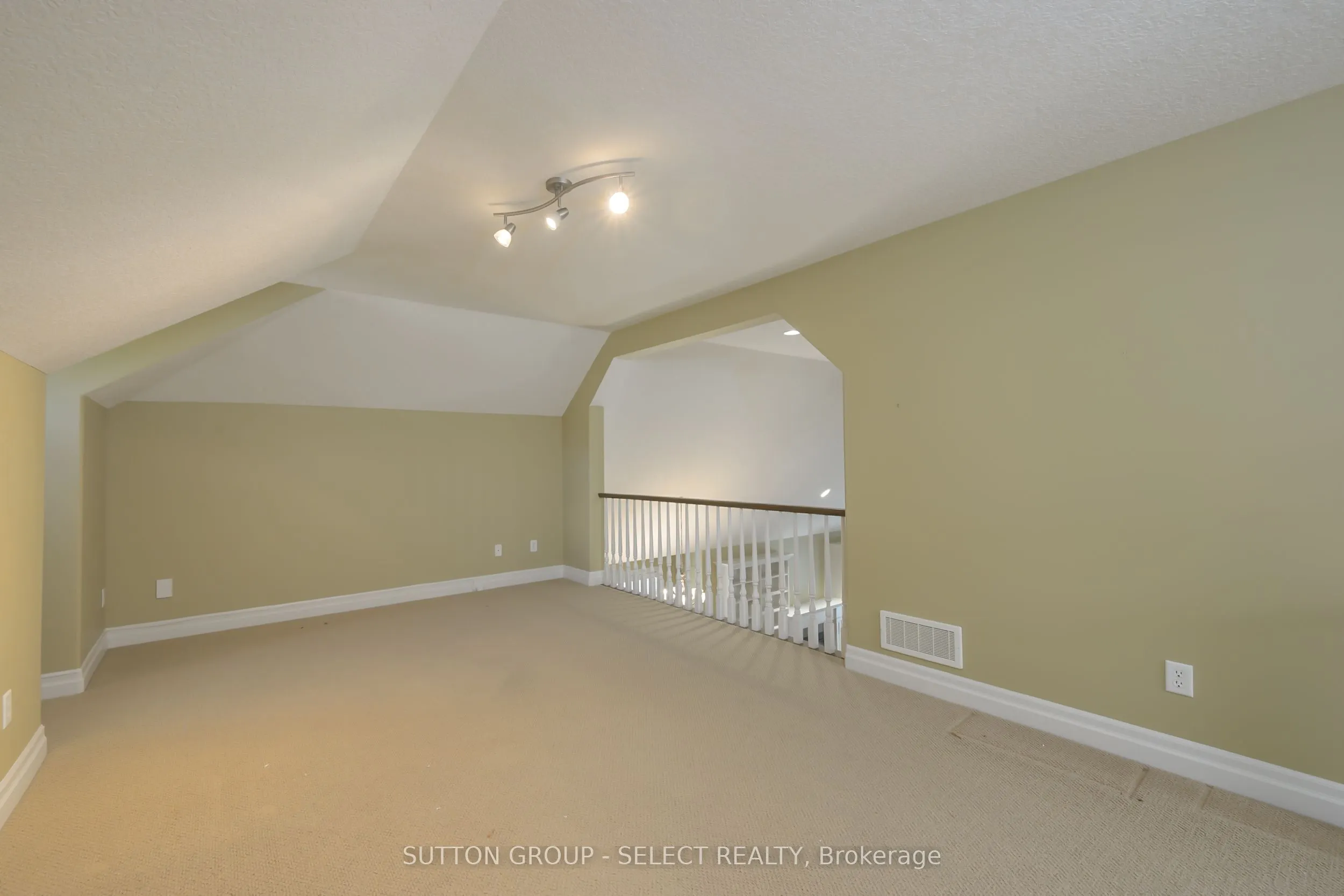 124 North Centre Road, #68