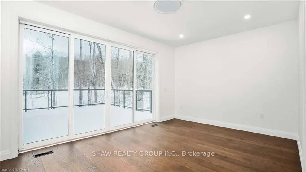 31 Glen Eagle Court