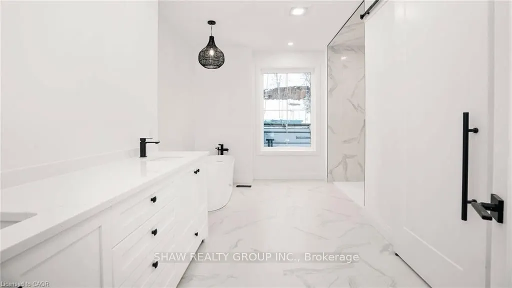 31 Glen Eagle Court