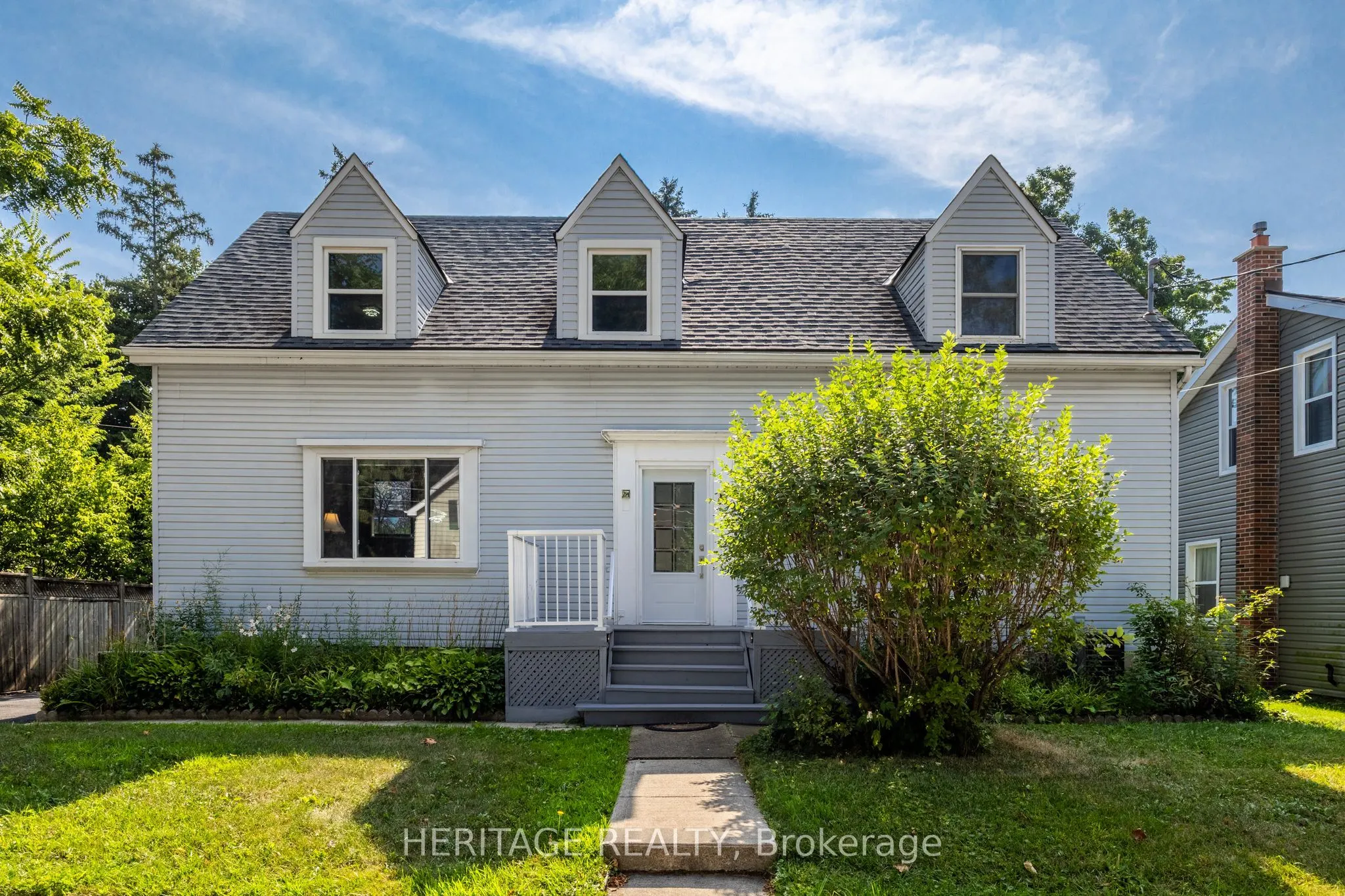 55 Wellington Street S