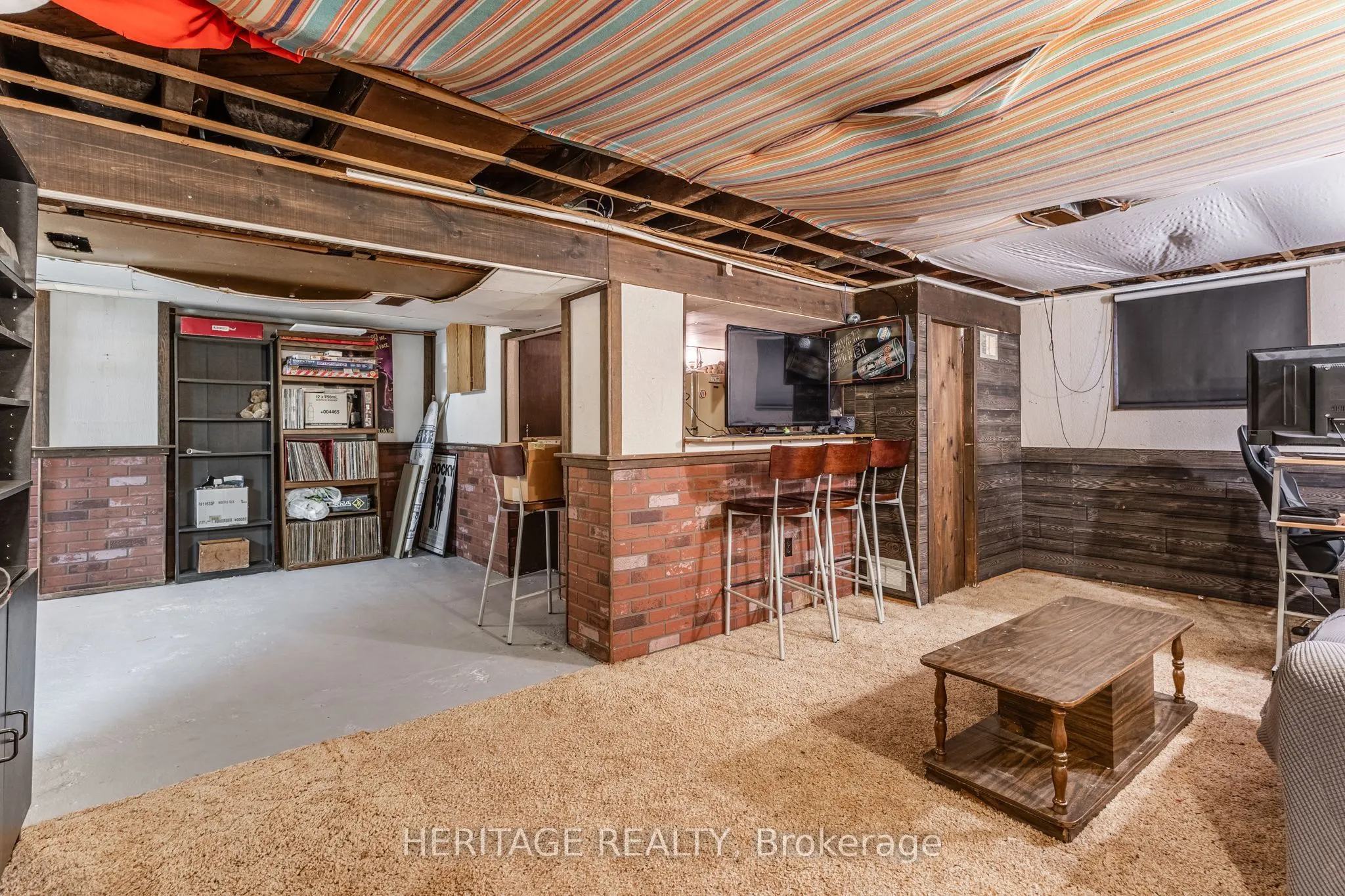 55 Wellington Street S