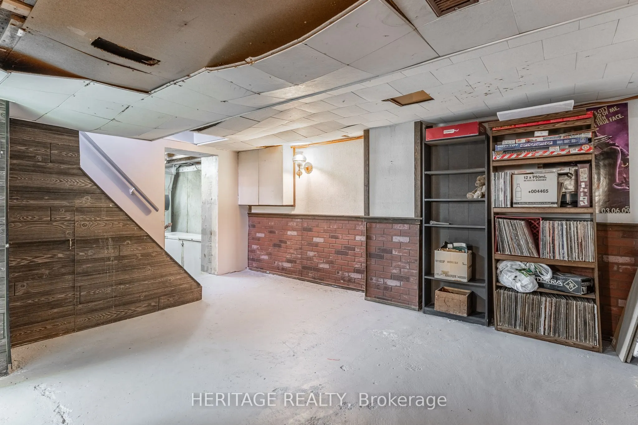 55 Wellington Street S