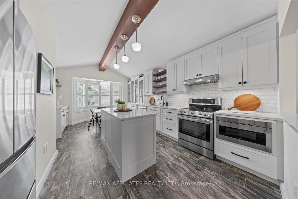 1244 Foxborough Private E, #-