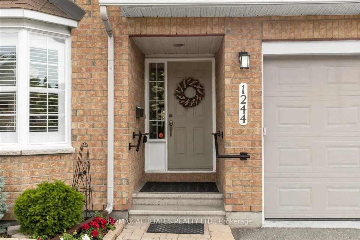 1244 Foxborough Private E, #-