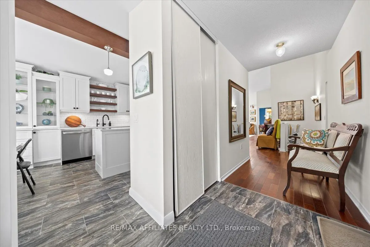 1244 Foxborough Private E, #-