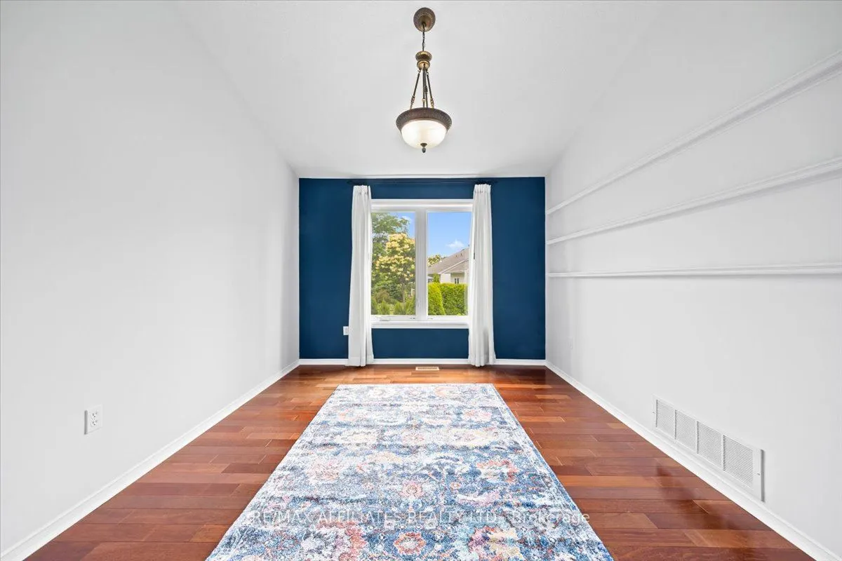 1244 Foxborough Private E, #-
