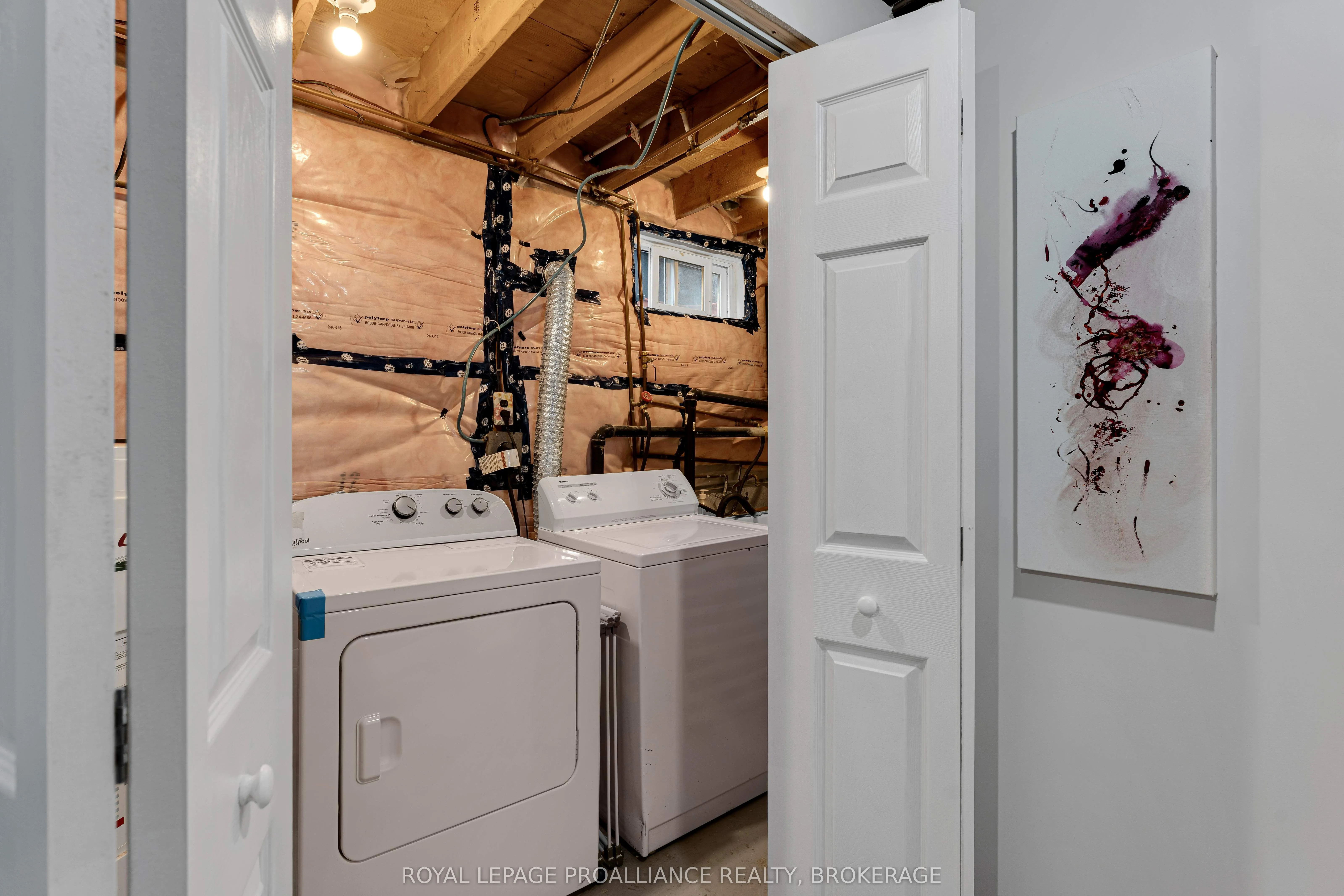 369 William Street N, #4