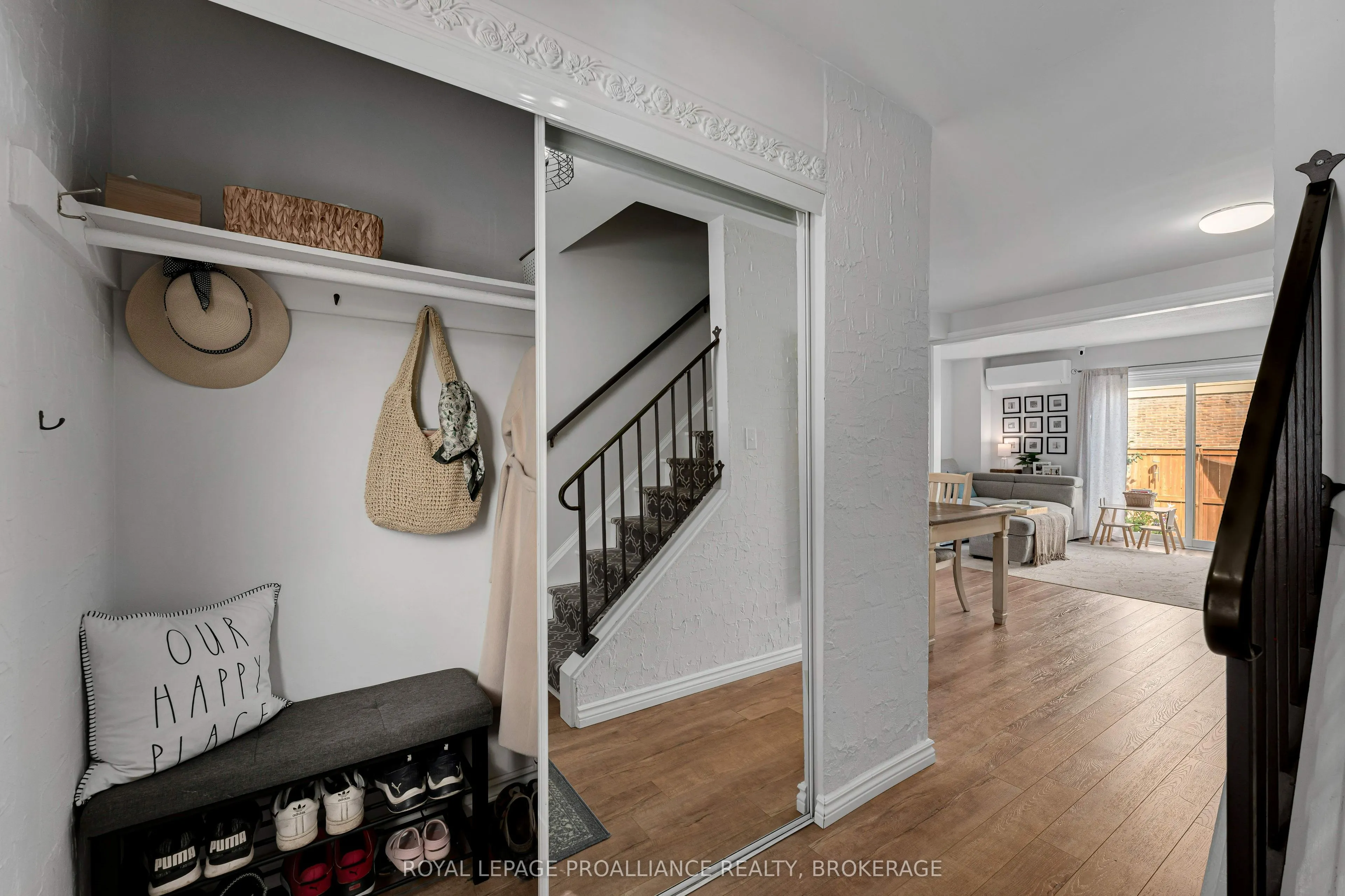 369 William Street N, #4