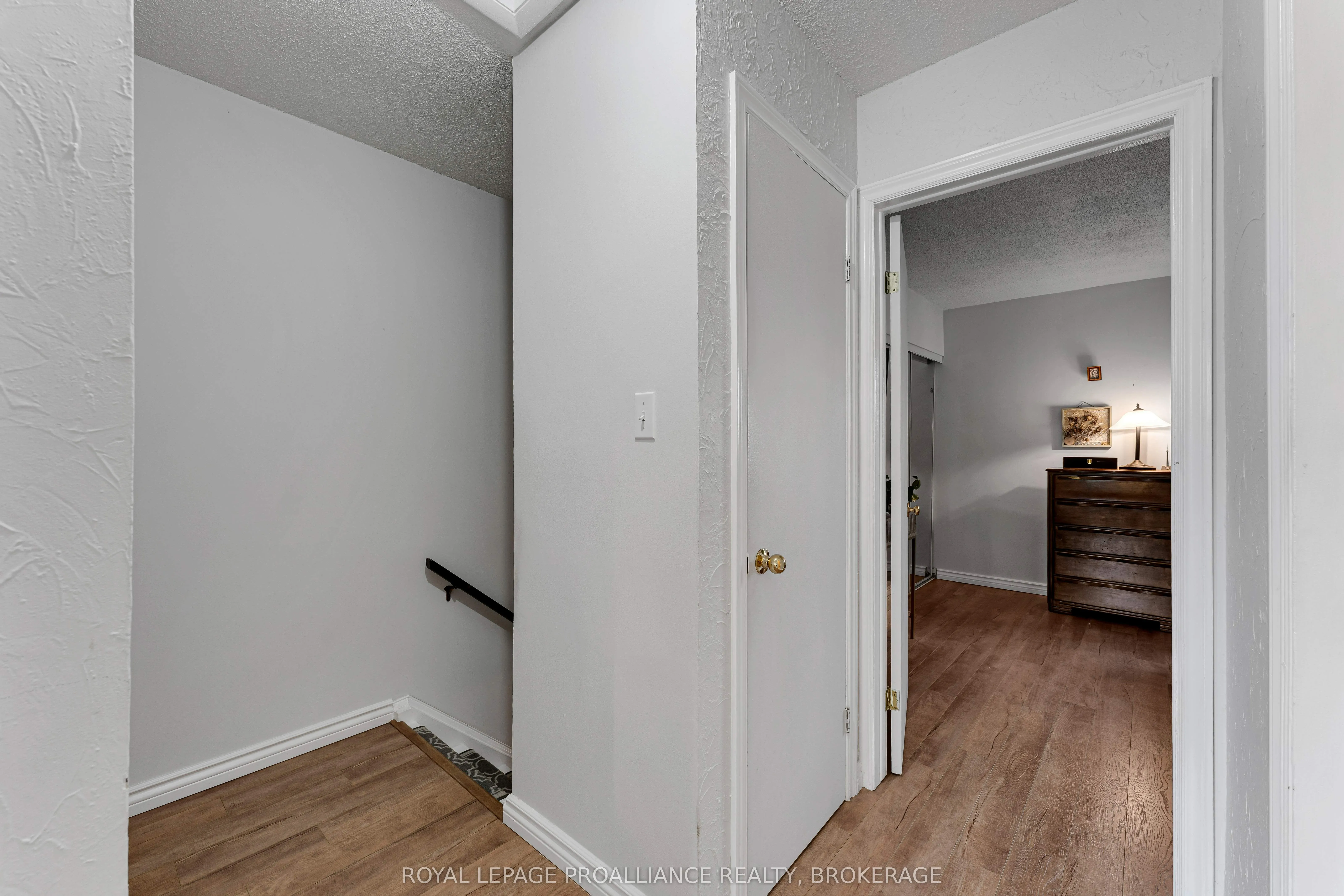 369 William Street N, #4