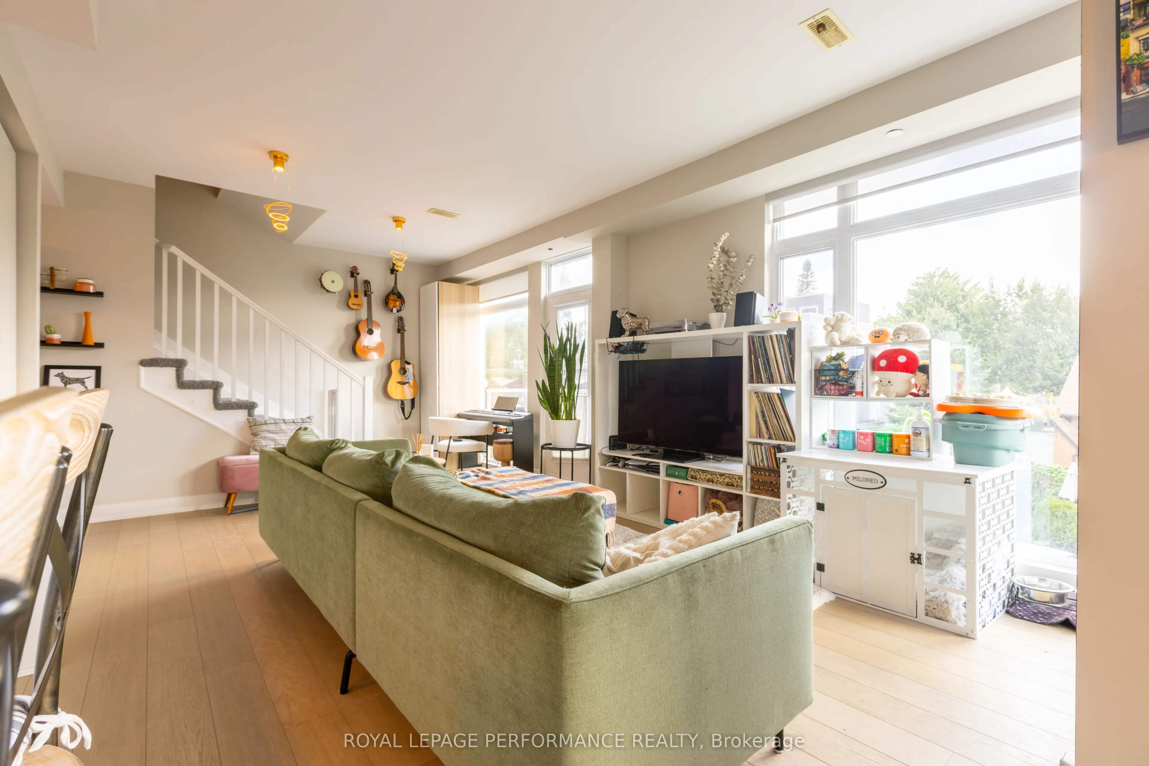 22 Holmwood Avenue, #19