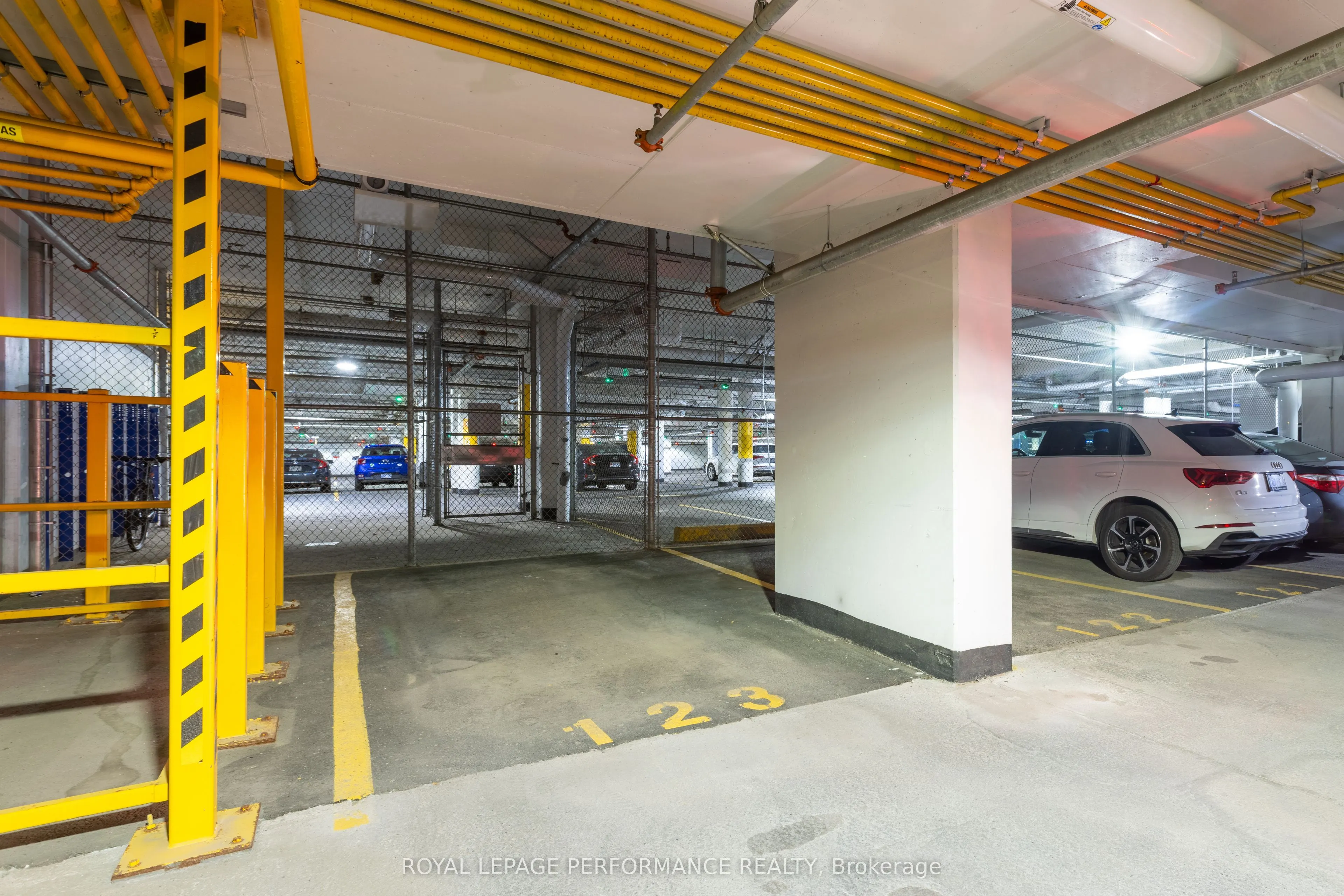 22 Holmwood Avenue, #19