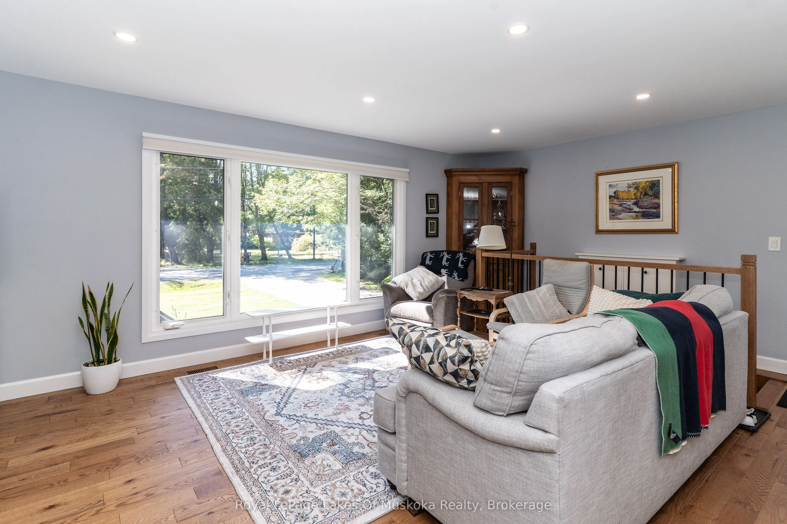 15 Douglas Drive