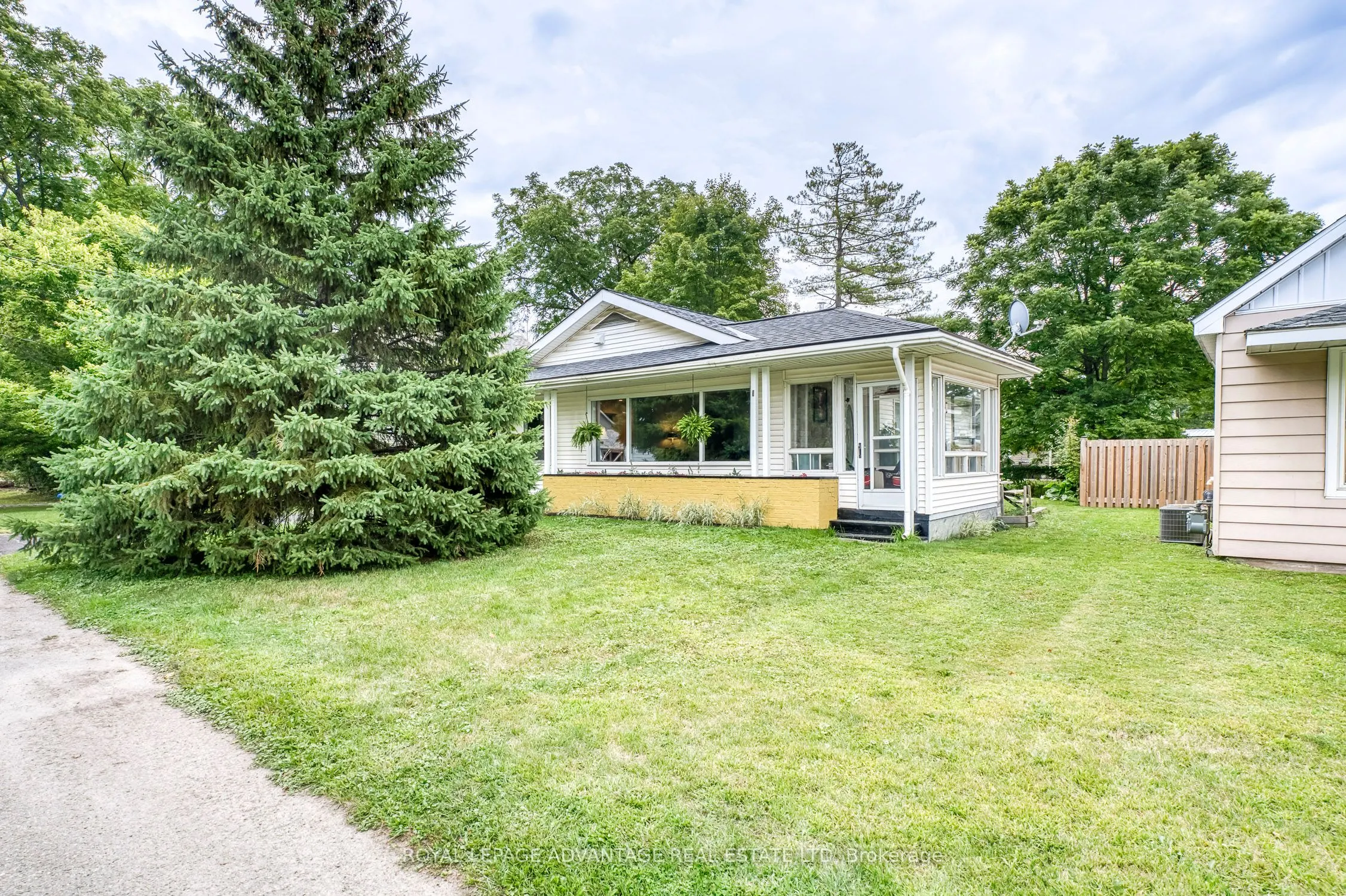8 George Avenue