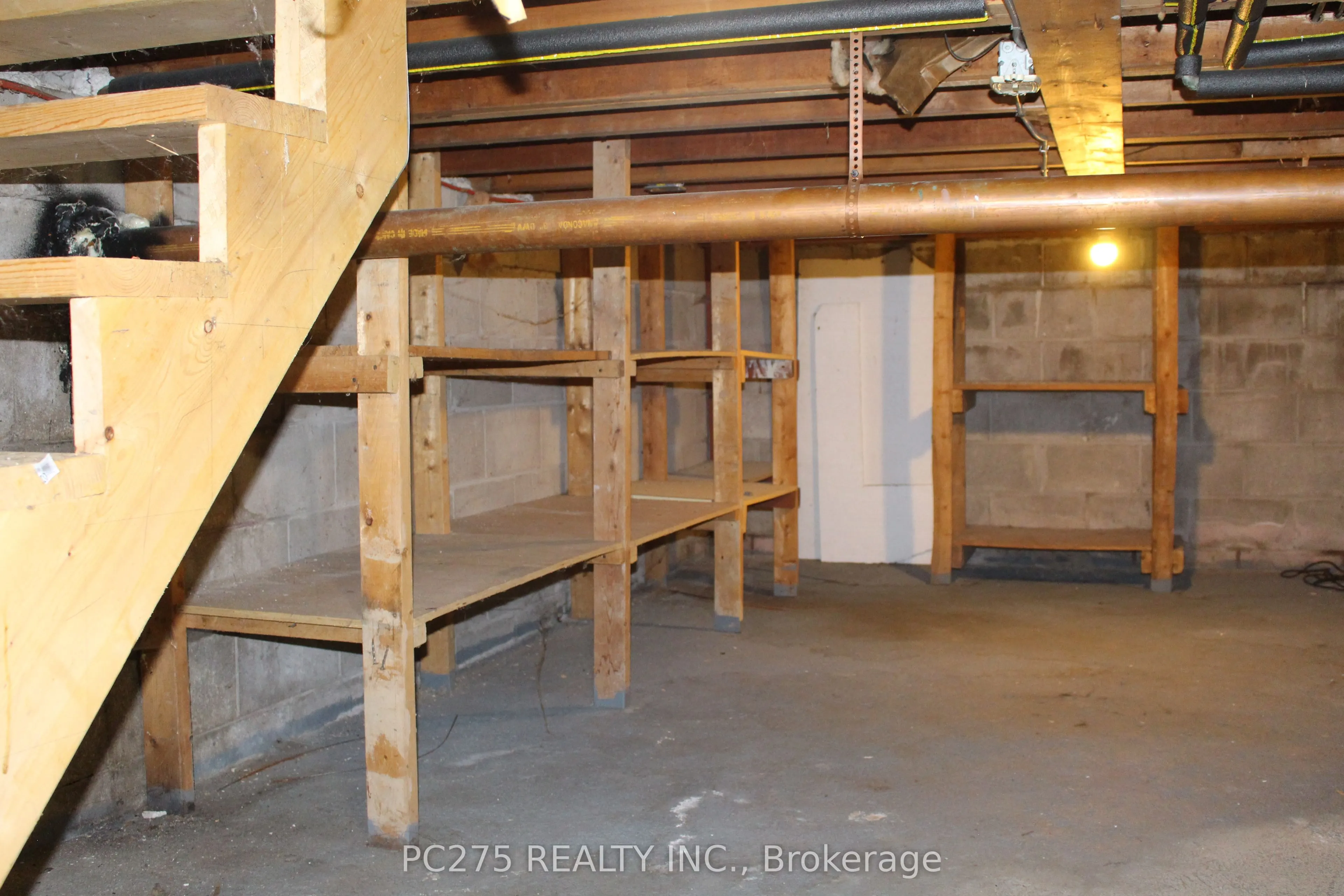 1090 Kipps Lane, #101