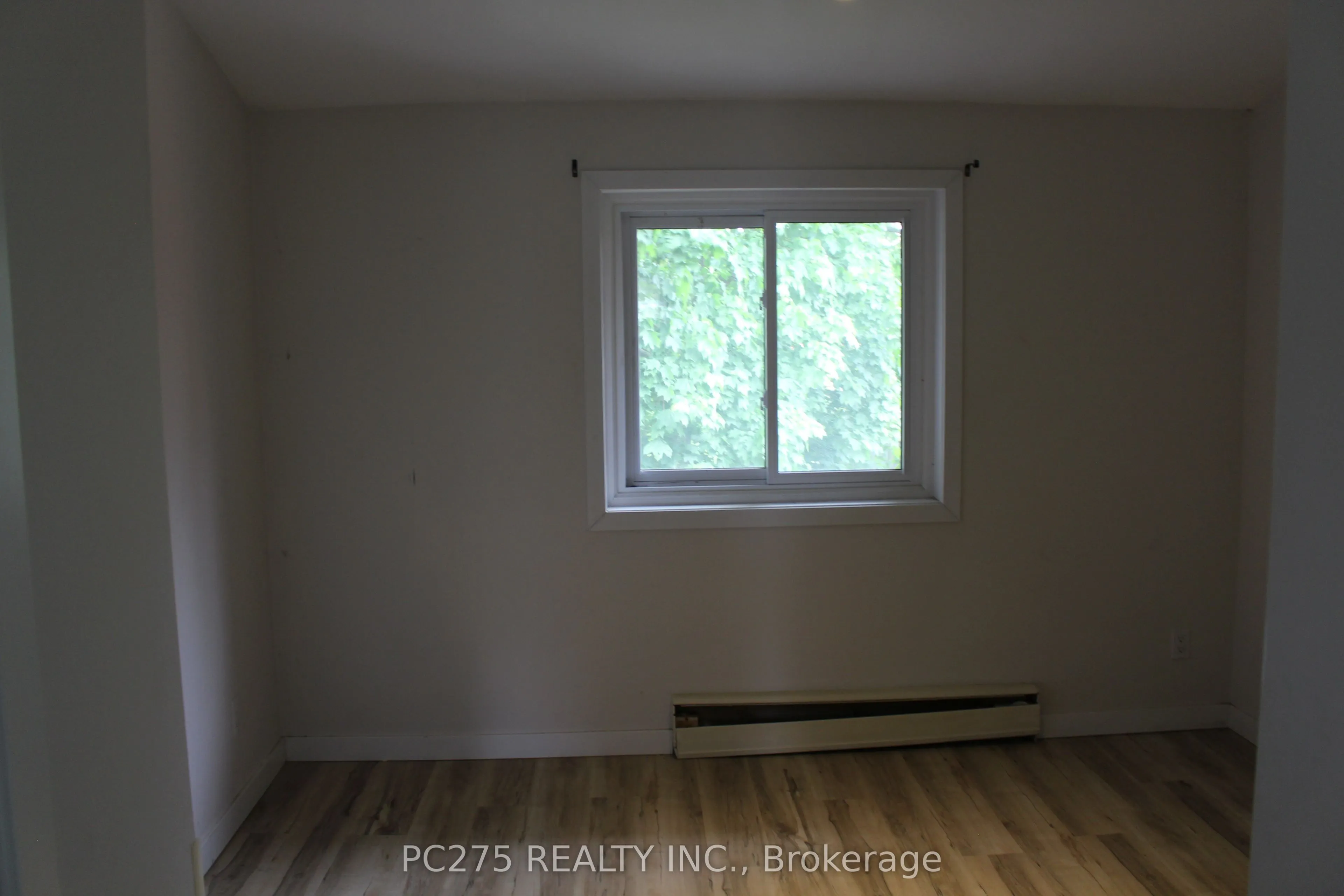 1090 Kipps Lane, #101