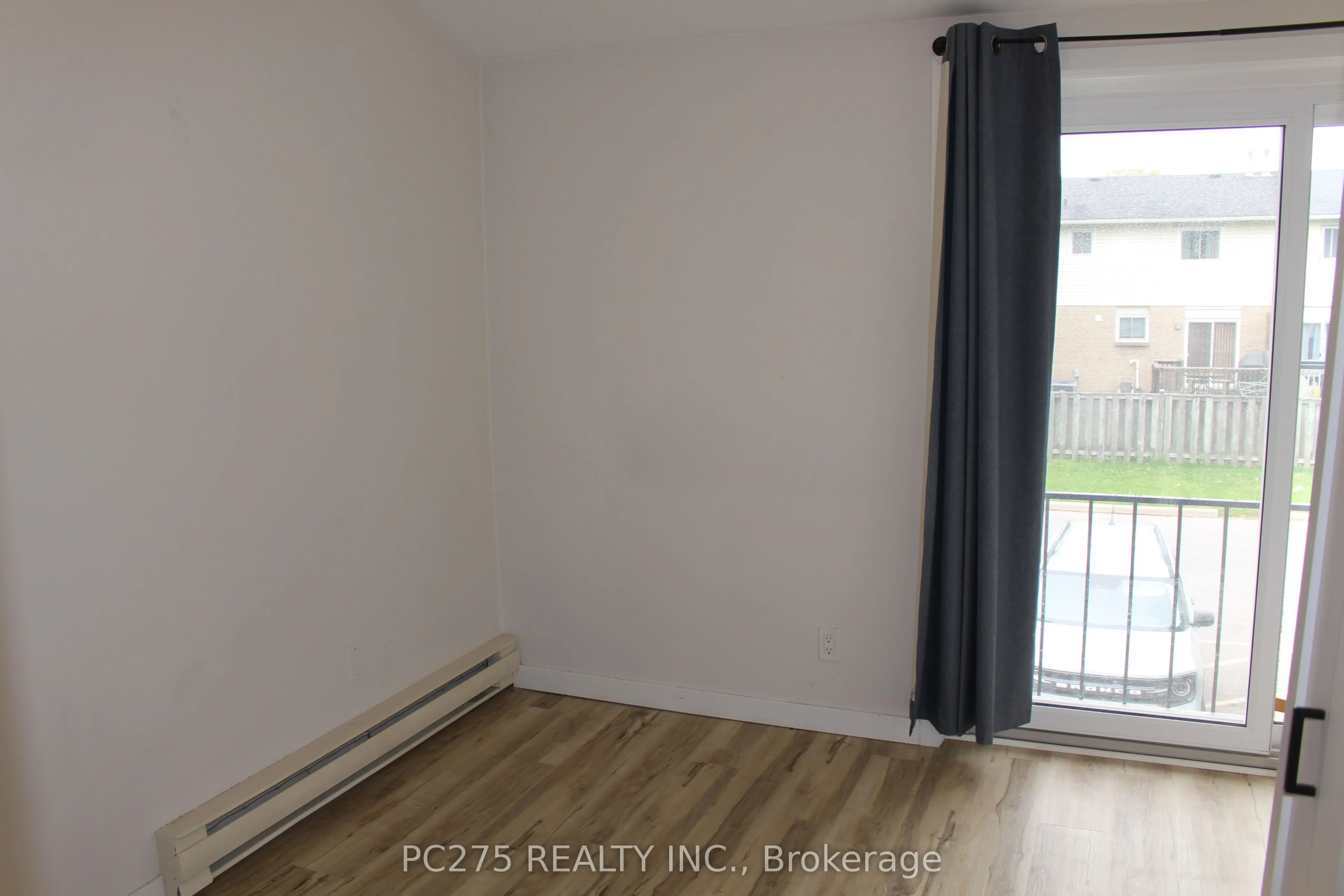 1090 Kipps Lane, #101