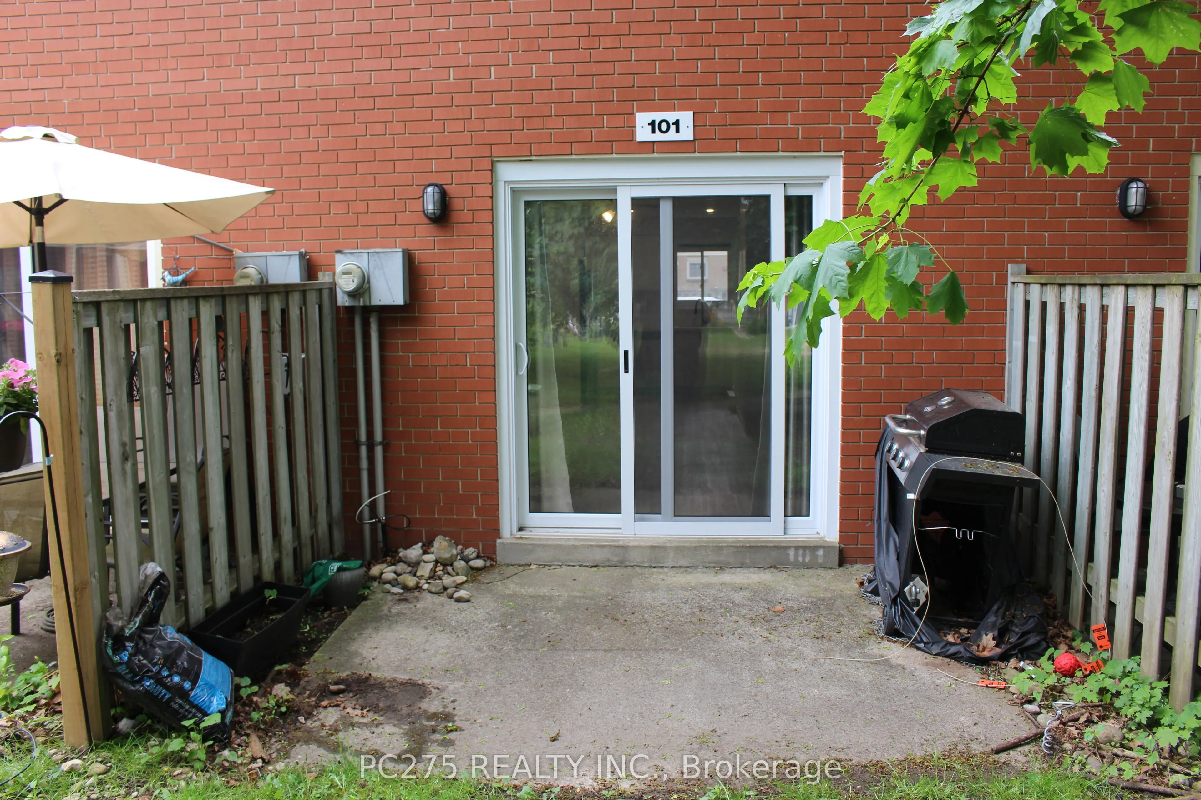 1090 Kipps Lane, #101