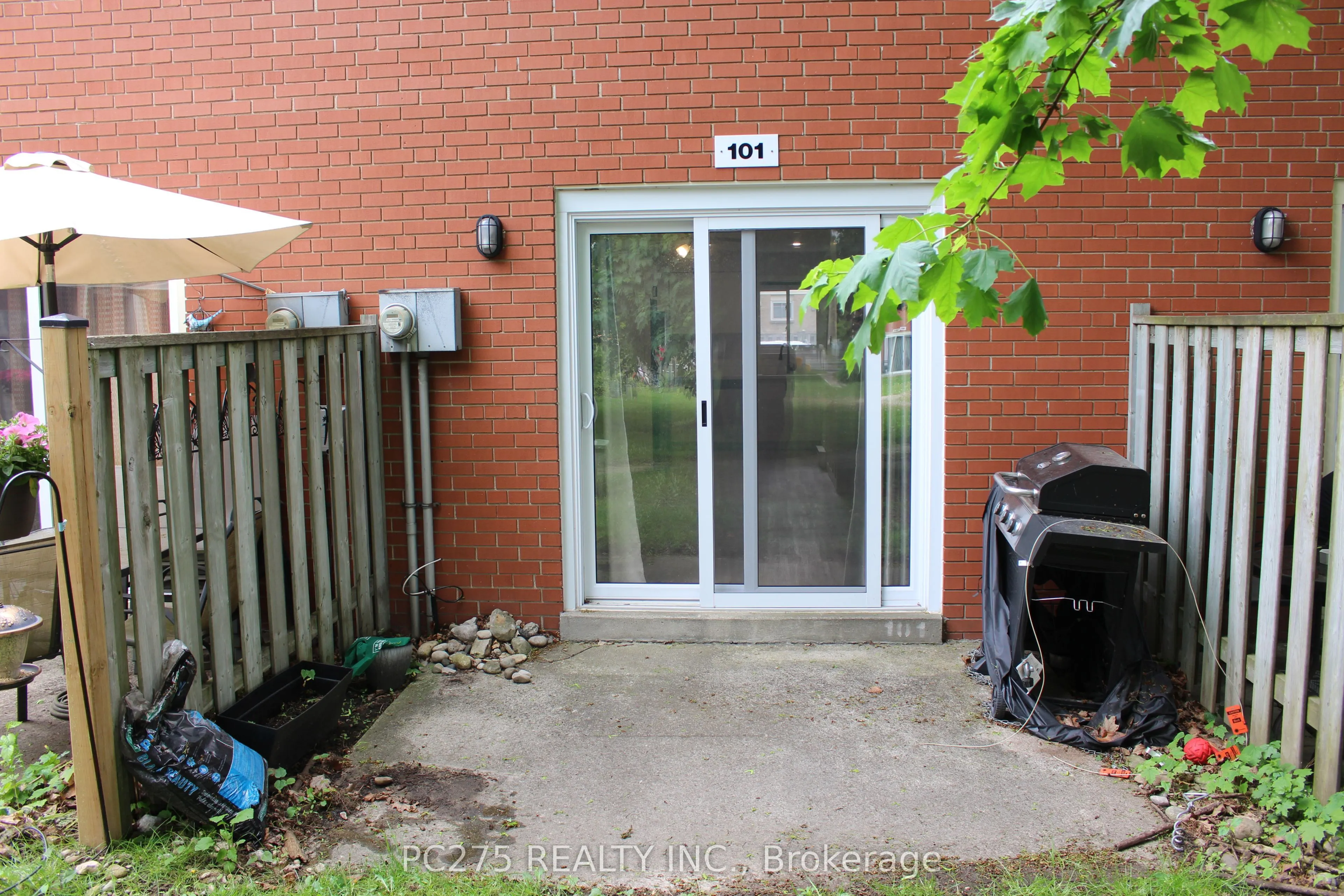 1090 Kipps Lane, #101