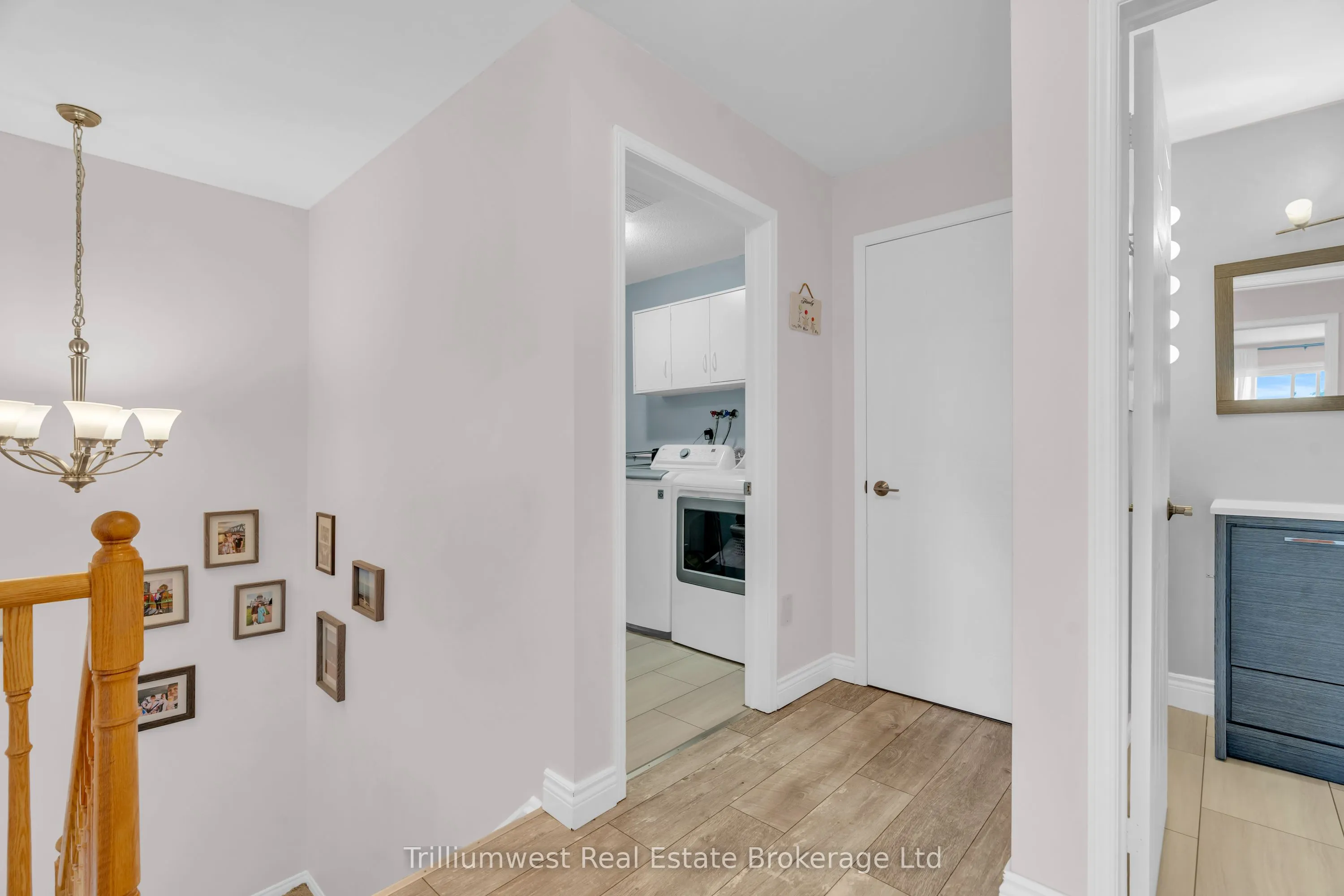 458 Janefield Avenue, #219