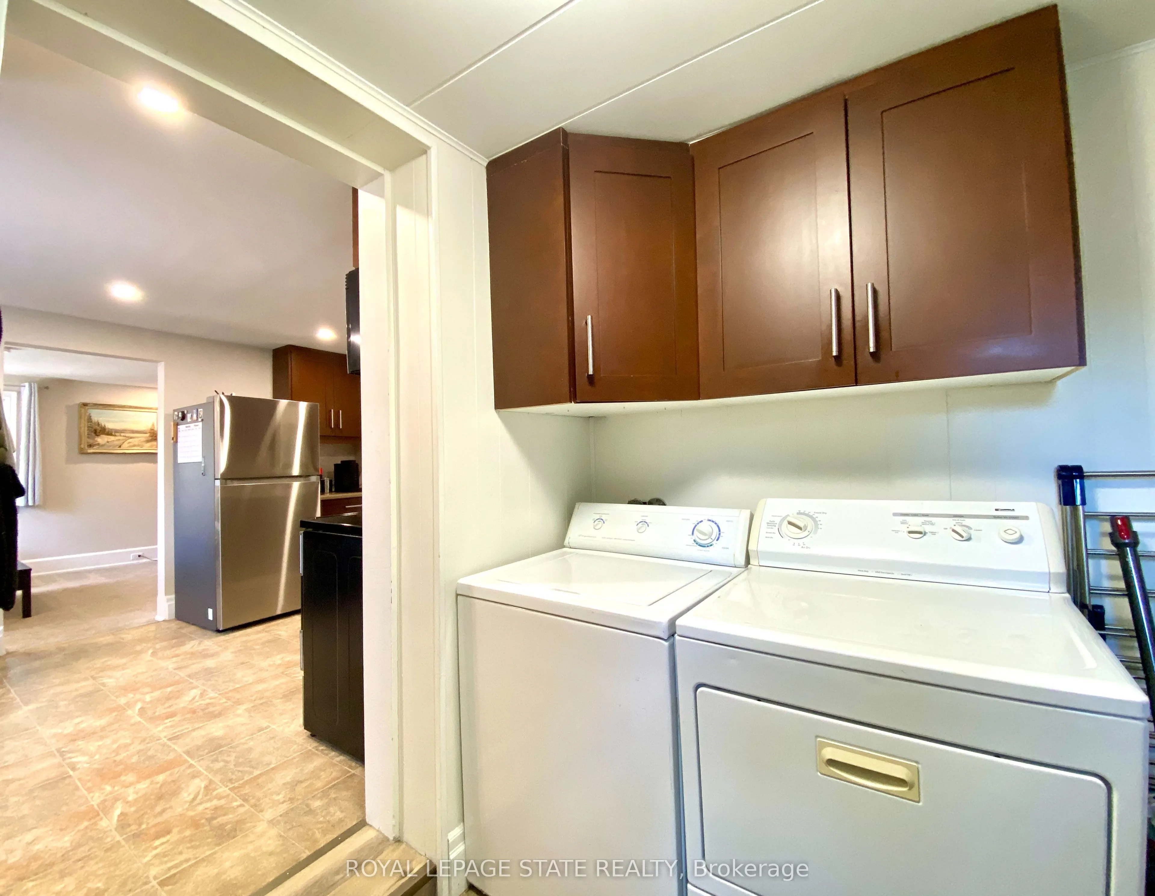 358 Dundas Street E