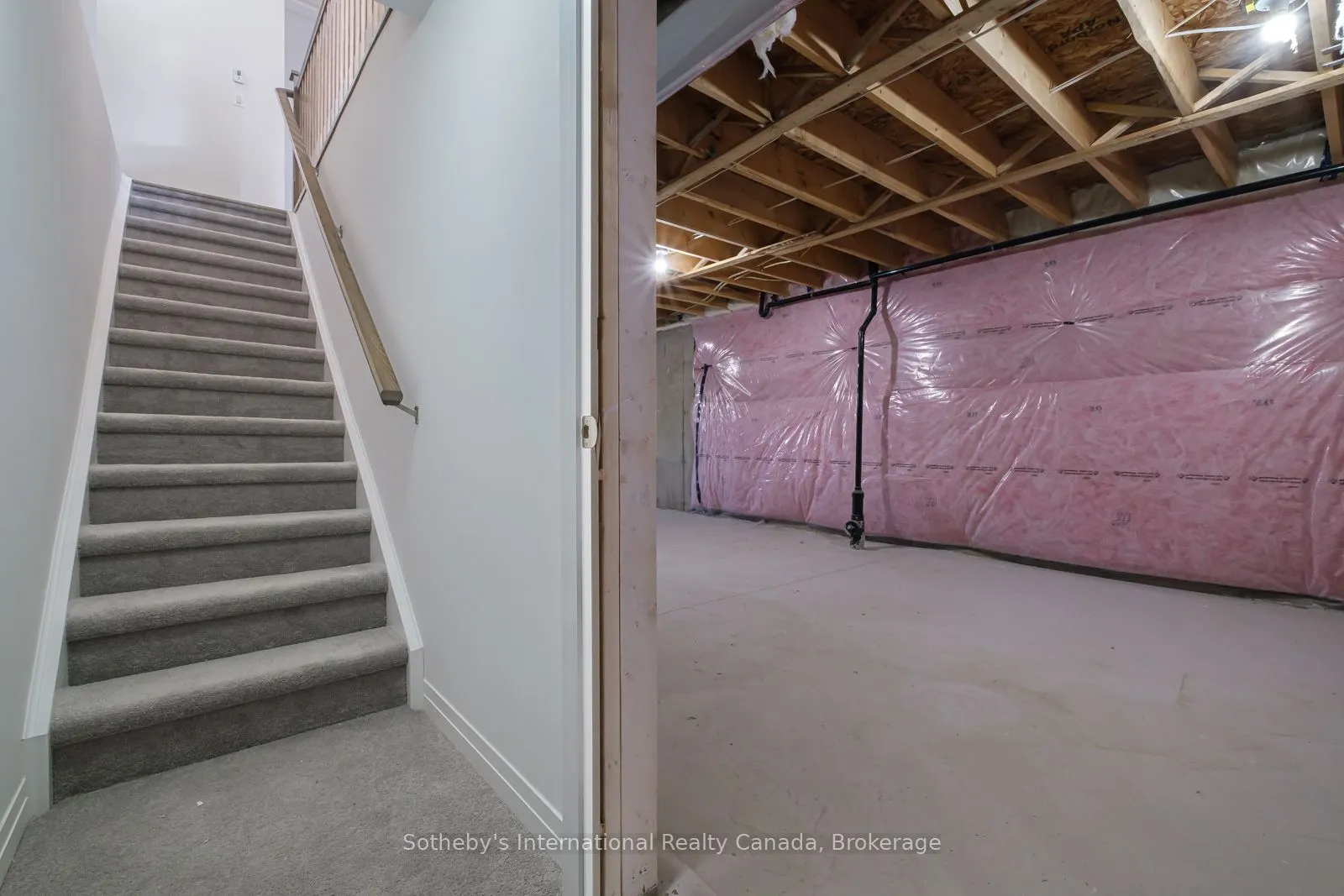 550 Grey Street, #19
