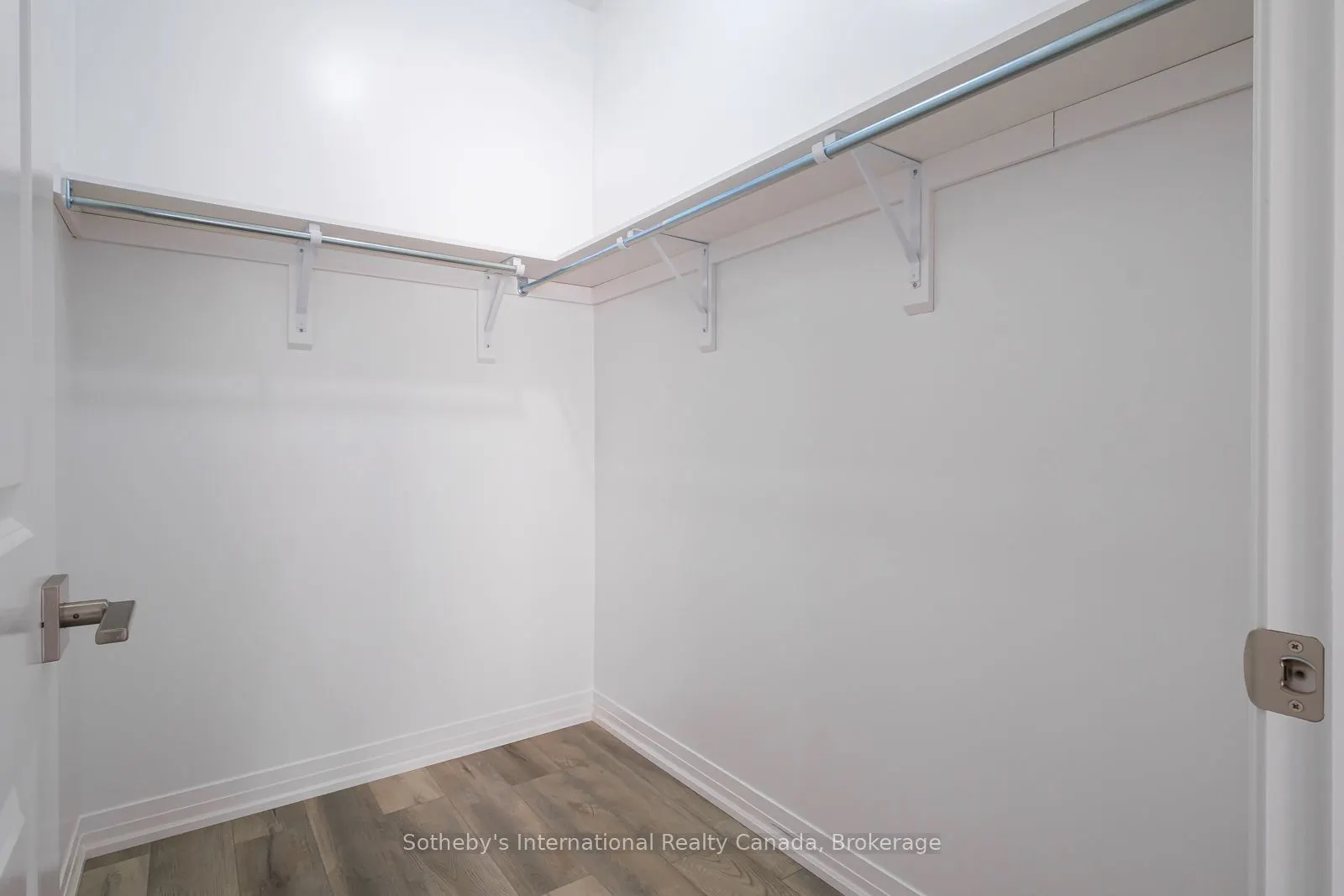 550 Grey Street, #19