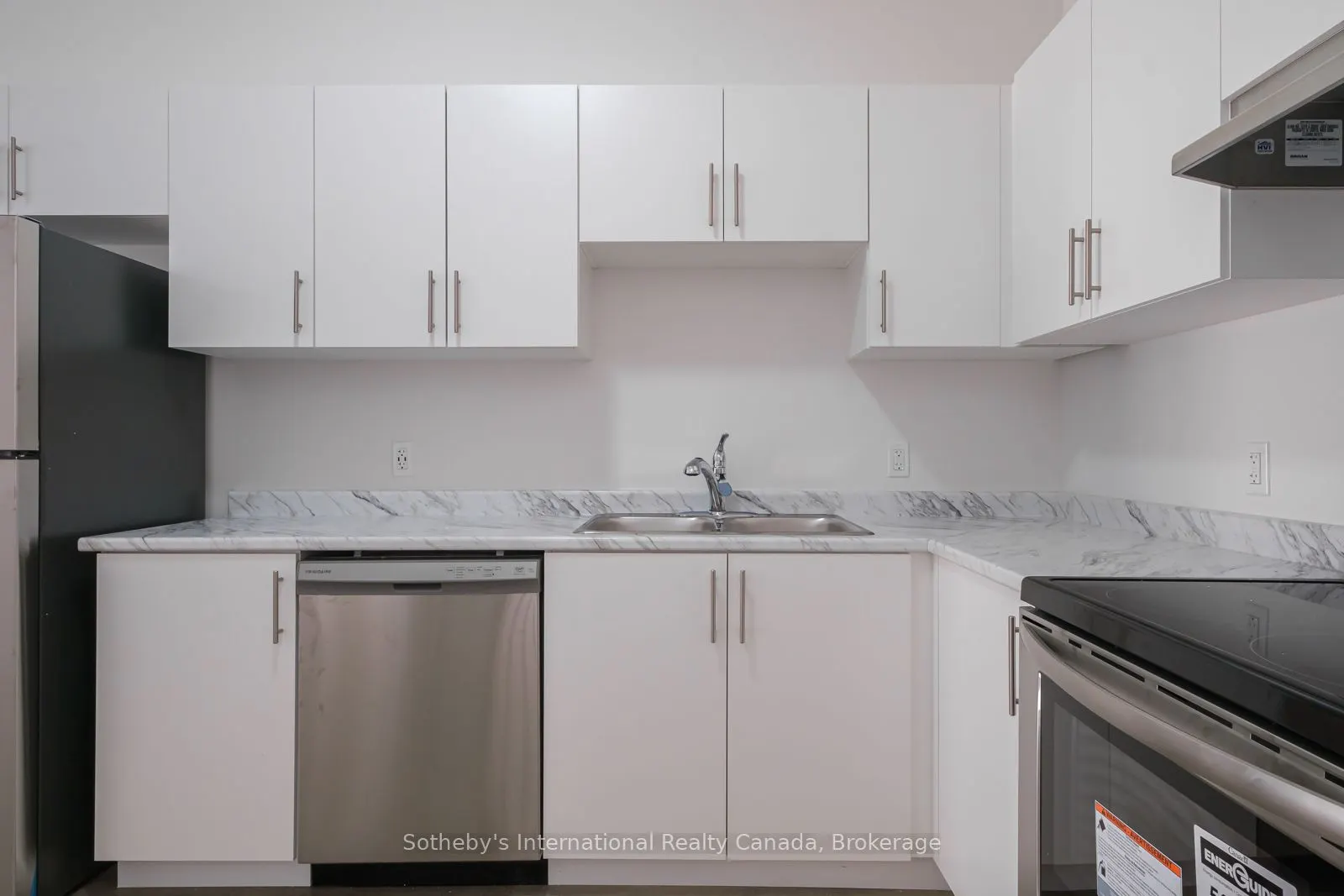 550 Grey Street, #19