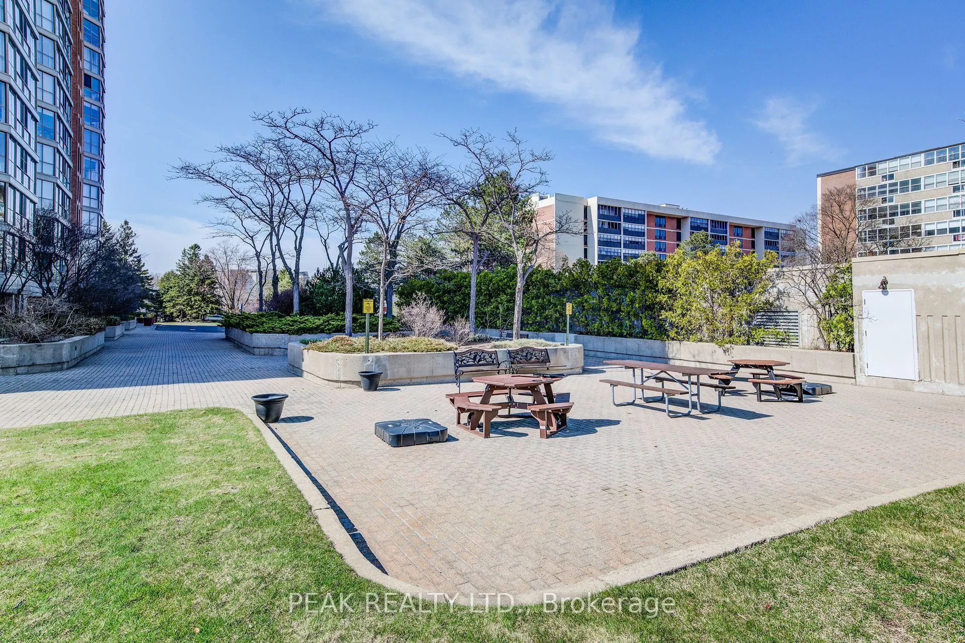 265 Westcourt Drive, #509