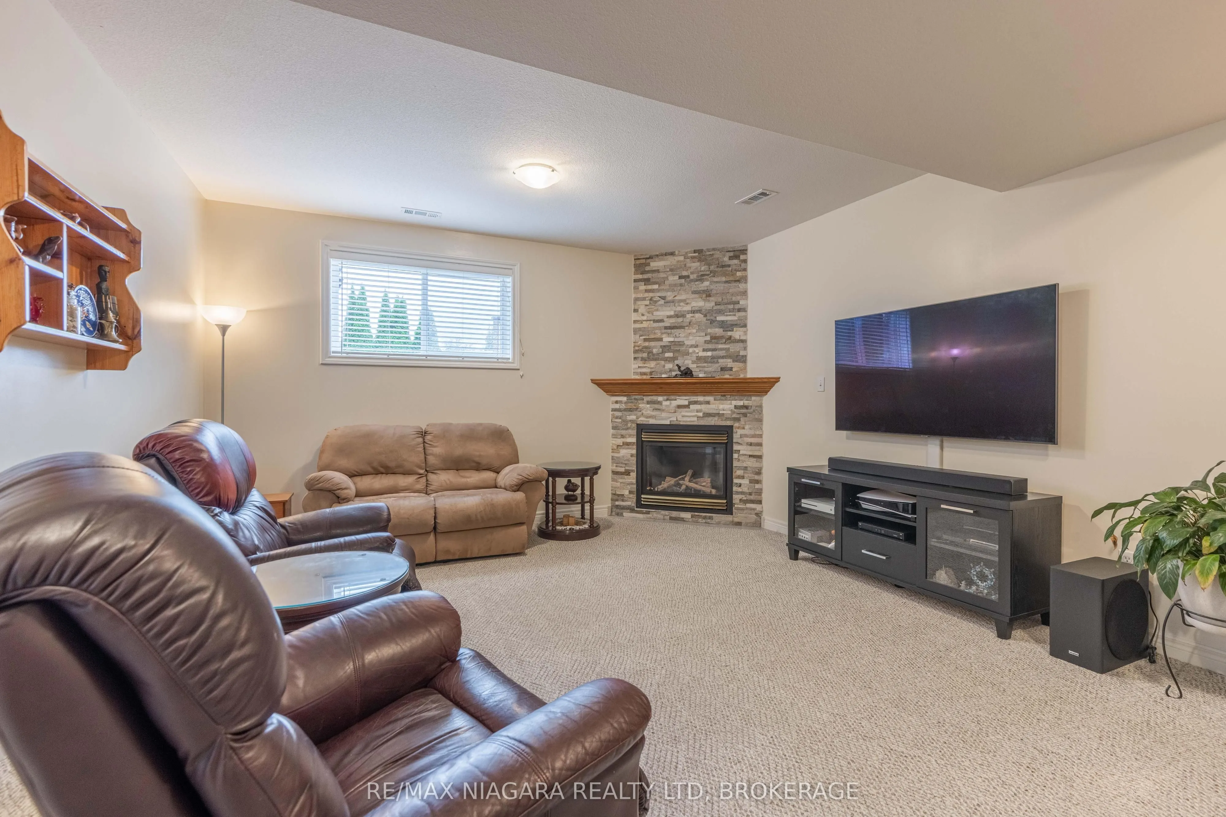 7229 Parkside Road