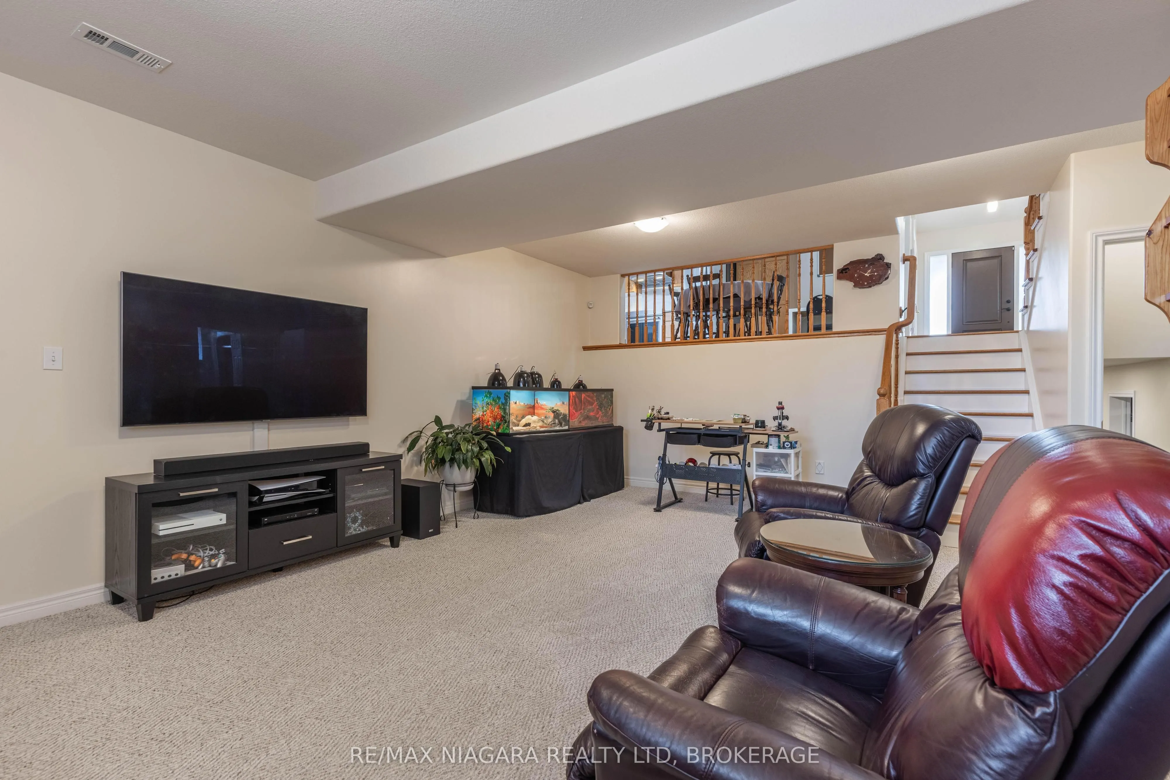 7229 Parkside Road