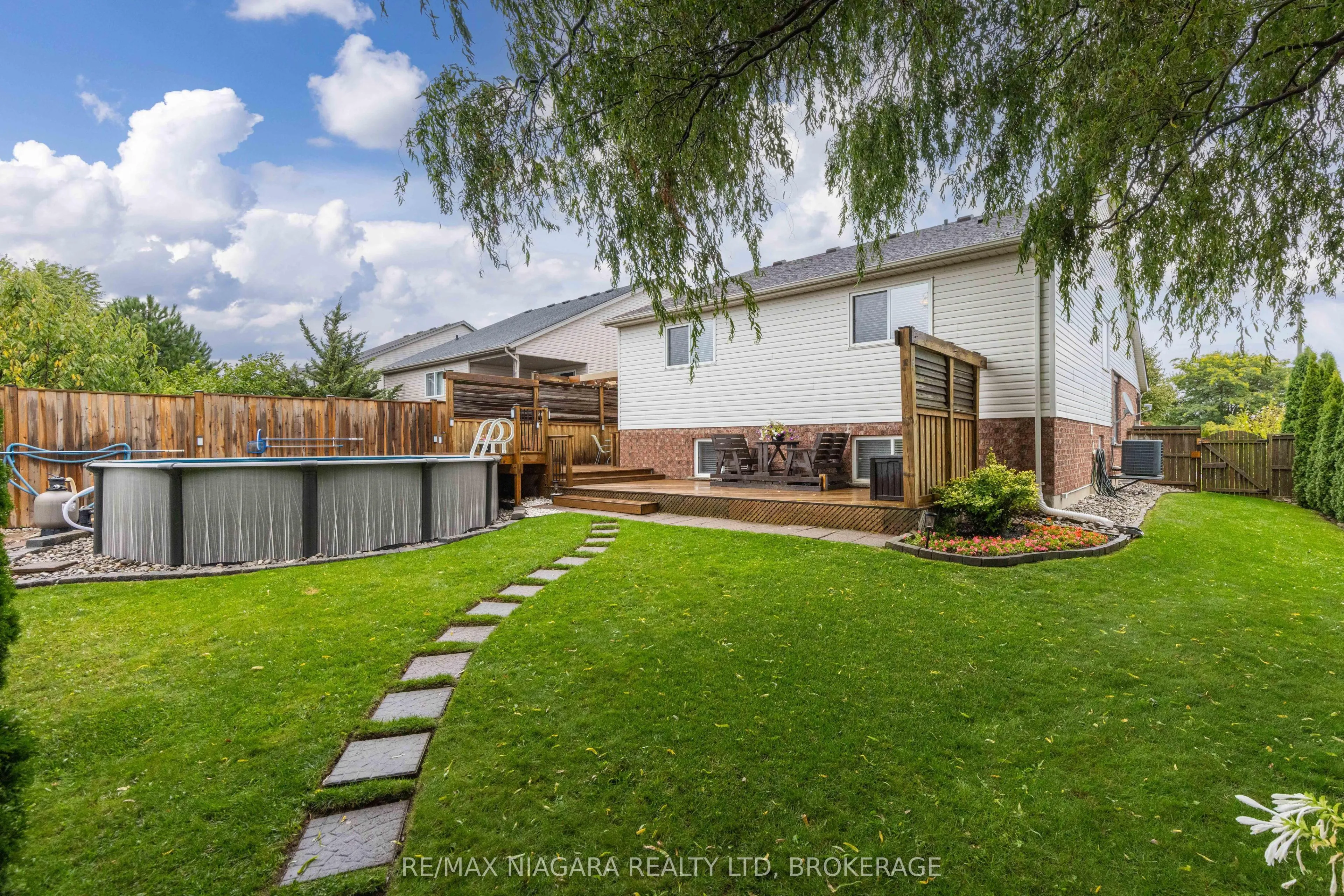 7229 Parkside Road