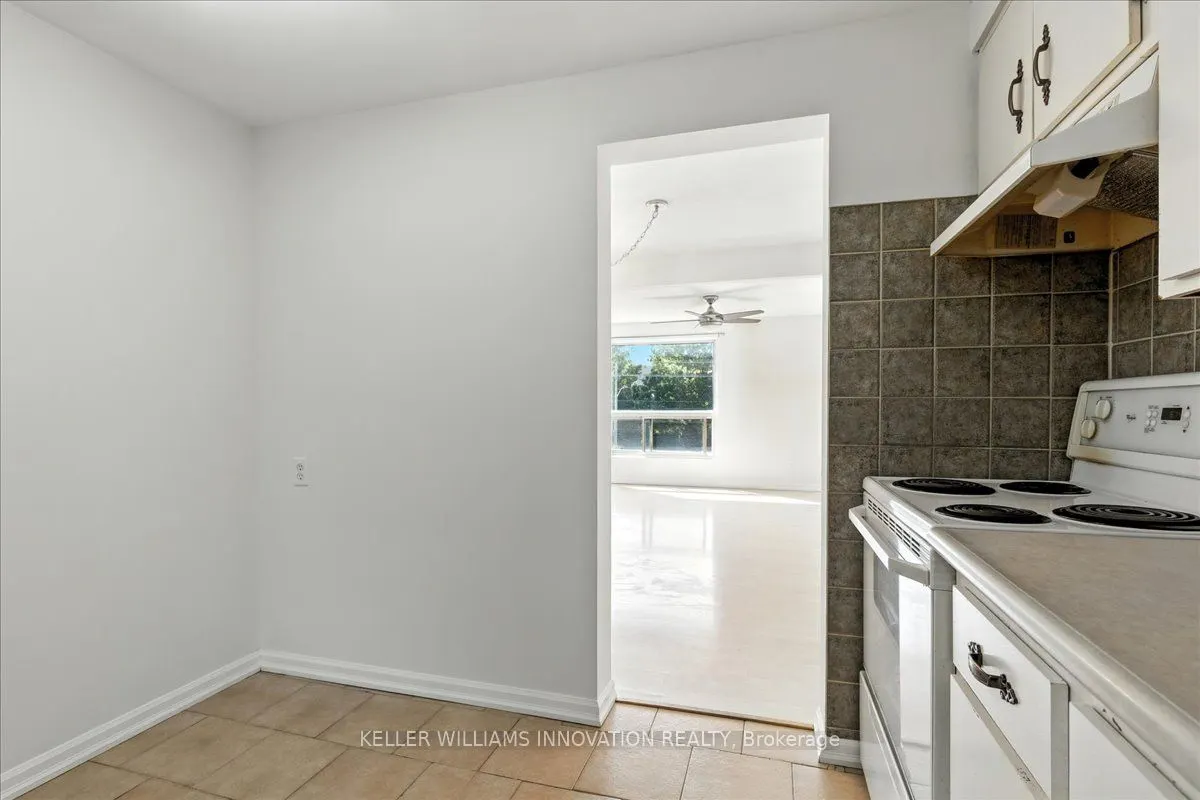 11 Grand River Boulevard, #29